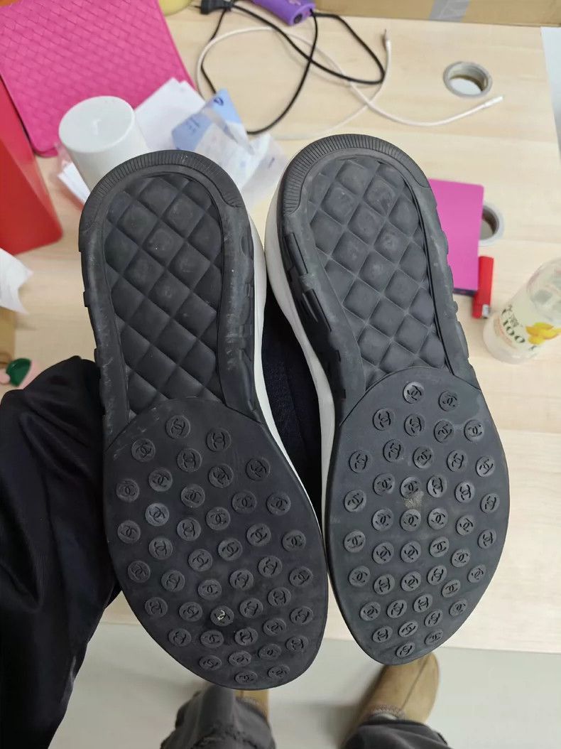 Chanel Chanel Black and White Sneakers -2505 Size US 10 / EU 43 - 6 Thumbnail