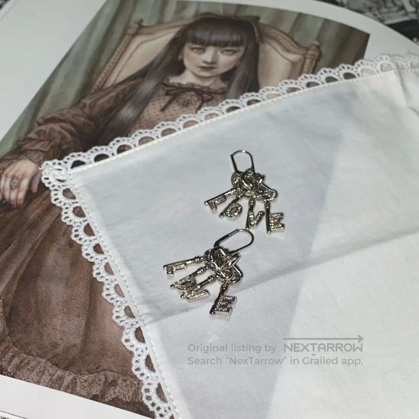 Vivienne Westwood Vivienne Westwood Love Letter Earrings. Size ONE SIZE - 1 Thumbnail