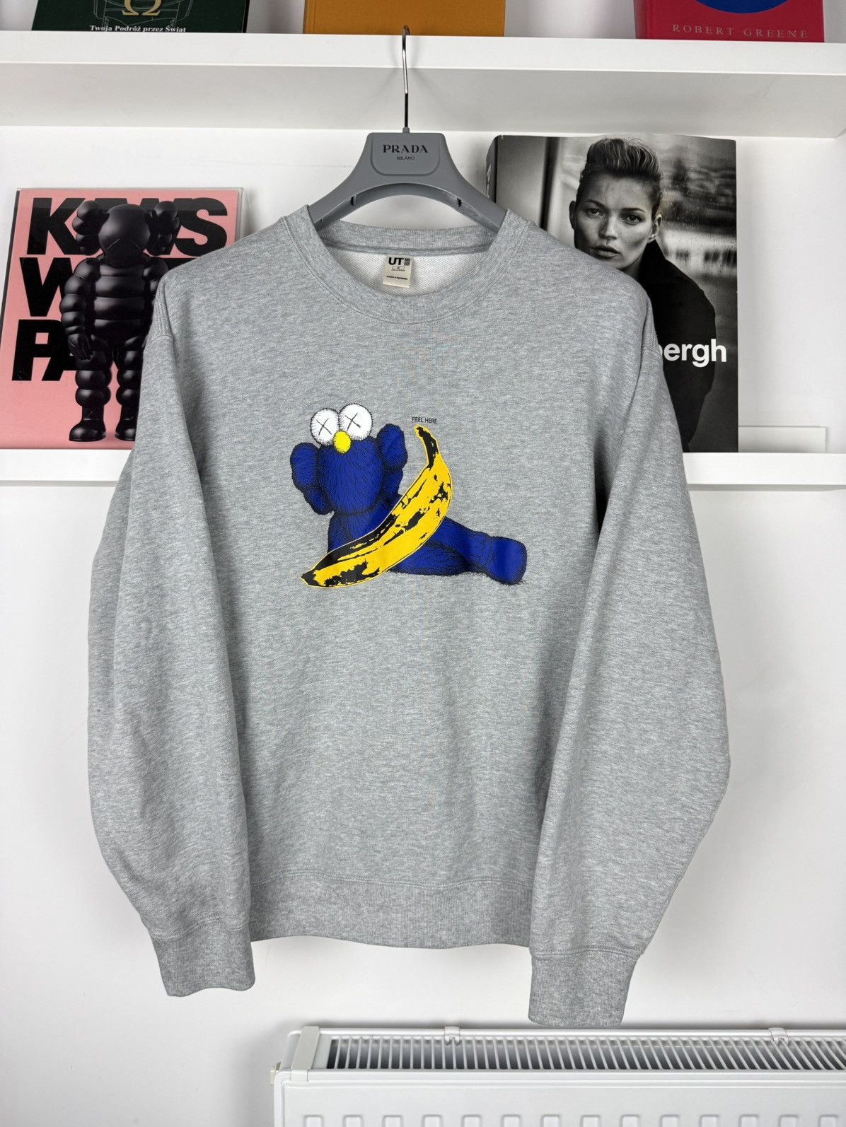 Uniqlo Uniqlo Kaws Andy Warhol streetwear hype sneakers crewneck Size US M / EU 48-50 / 2 - 1 Thumbnail