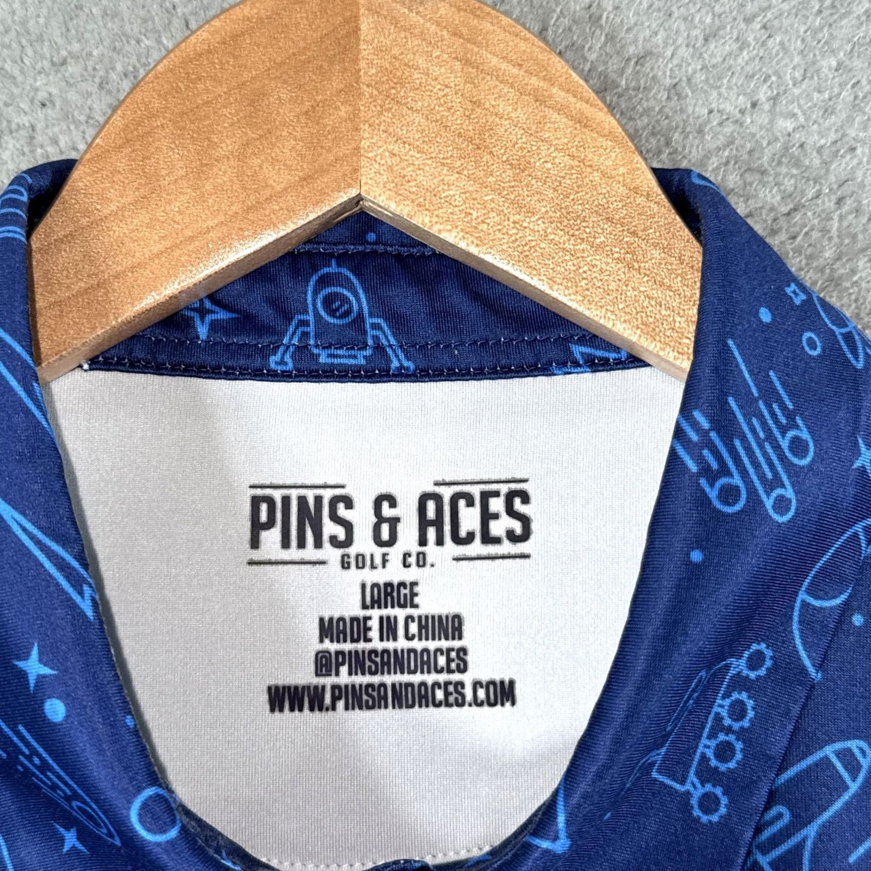 Vintage Pins & Aces NASA Polo Shirt Mens L Blue Space Print Golf Performance Size US L / EU 52-54 / 3 - 5 Thumbnail