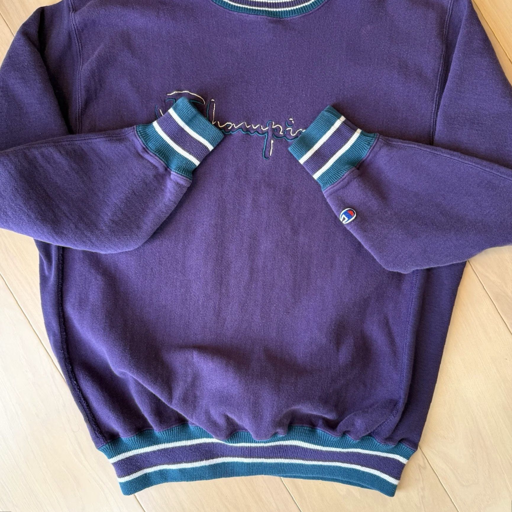 Champion VINTAGE Champion Reverse Weave Sweatshirt XL Purple 90s Fleece Made in USA Size US XL / EU 56 / 4 - 6 Thumbnail