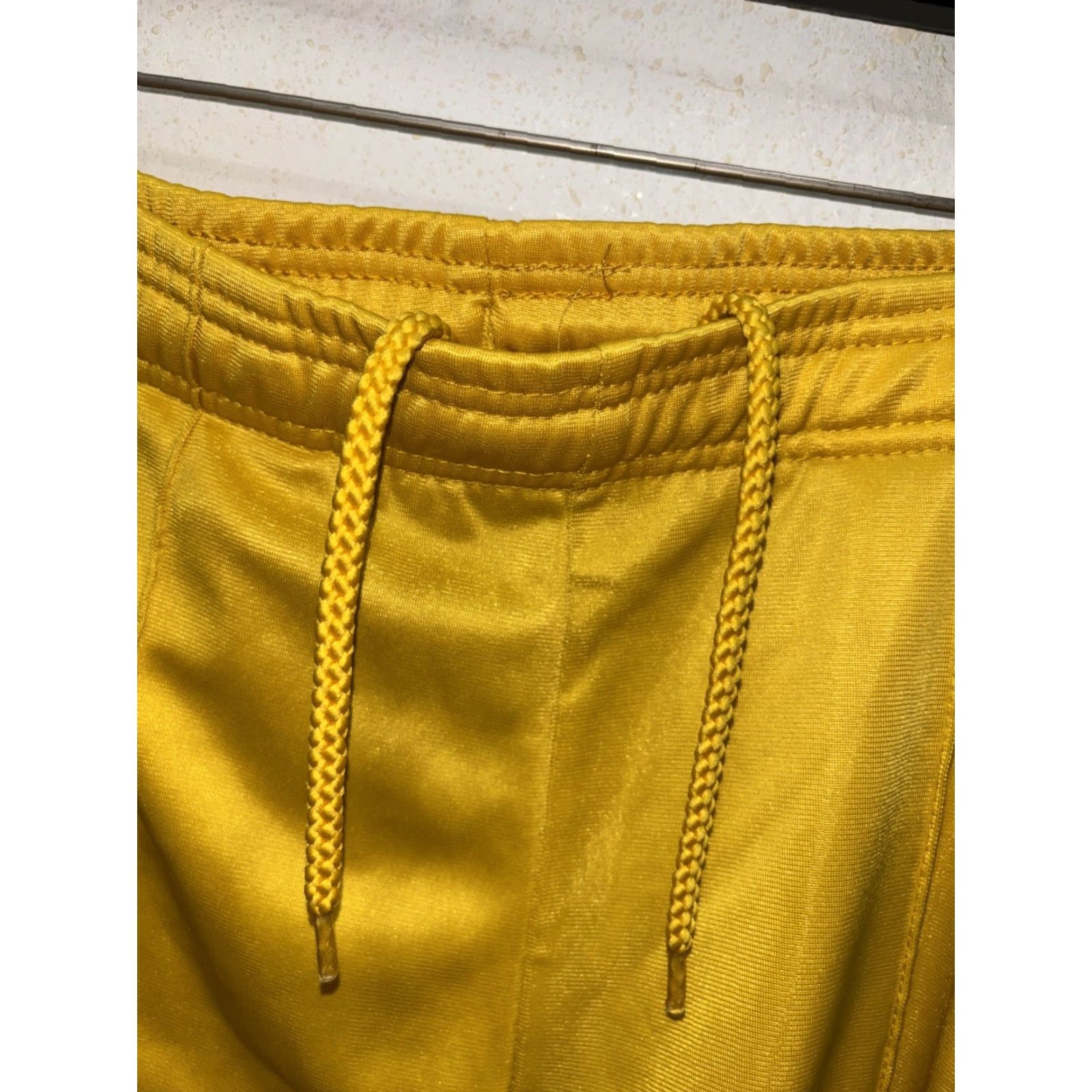 Kappa Kappa Pants Men S Yellow Spell Out Taped Logo Track Sweatpants Joggers Pockets Size US 29 - 4 Thumbnail