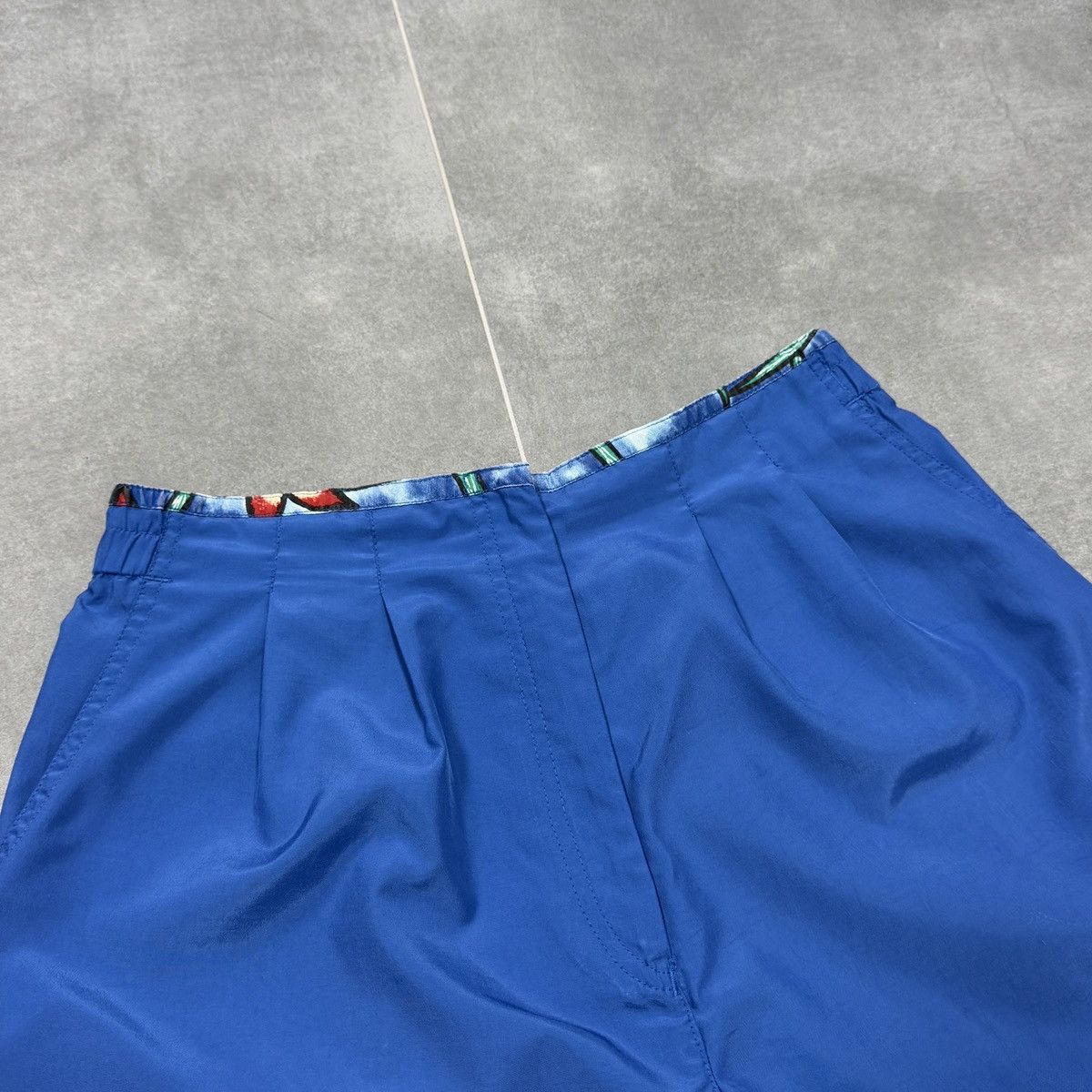 Adidas × Vintage Vintage Adidas Women Shorts Size USA 12 Size 34" / US 12 / IT 48 - 8 Thumbnail