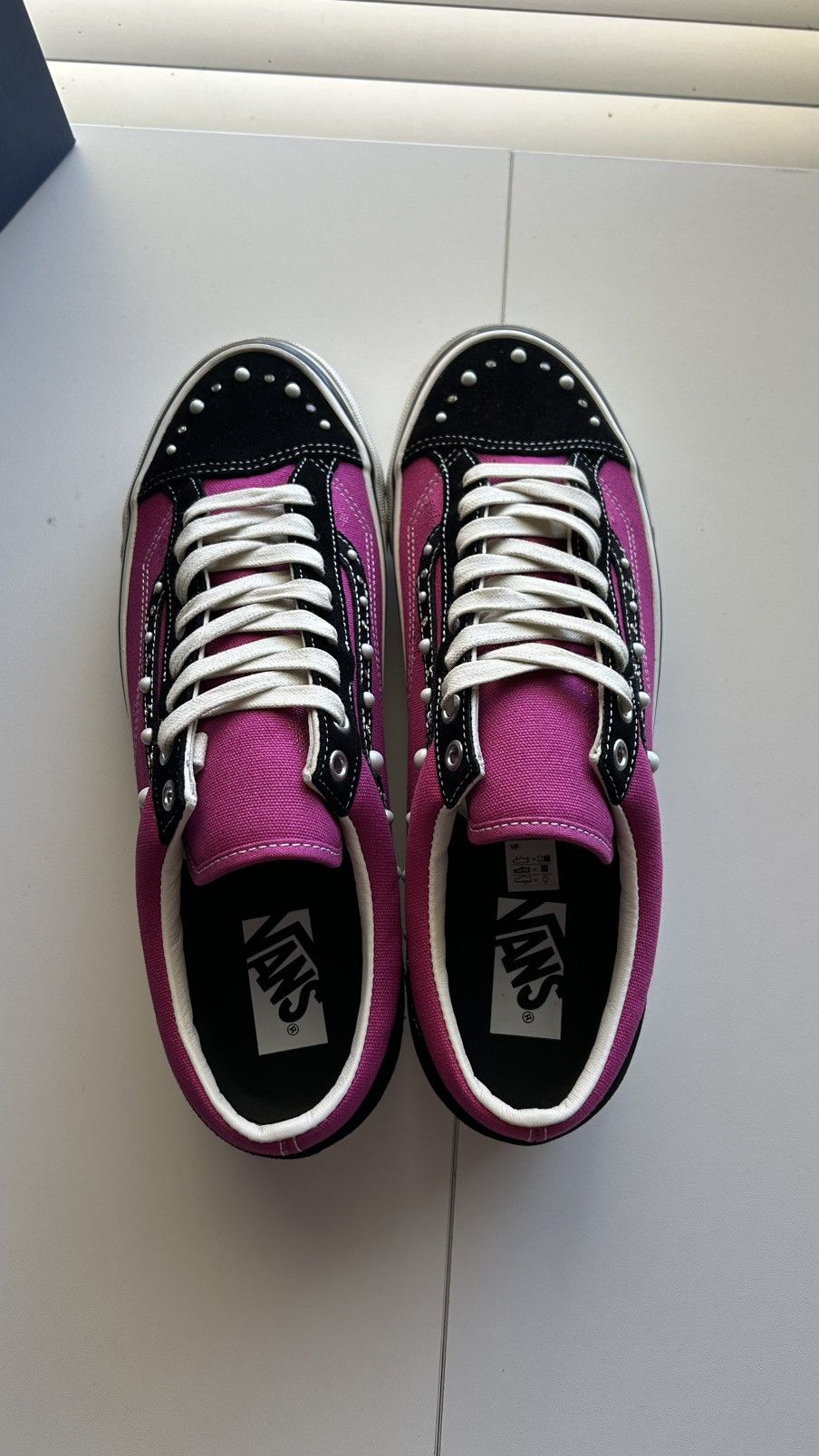 Vans Pearlized Vans Size US 12 / EU 45 - 2 Thumbnail