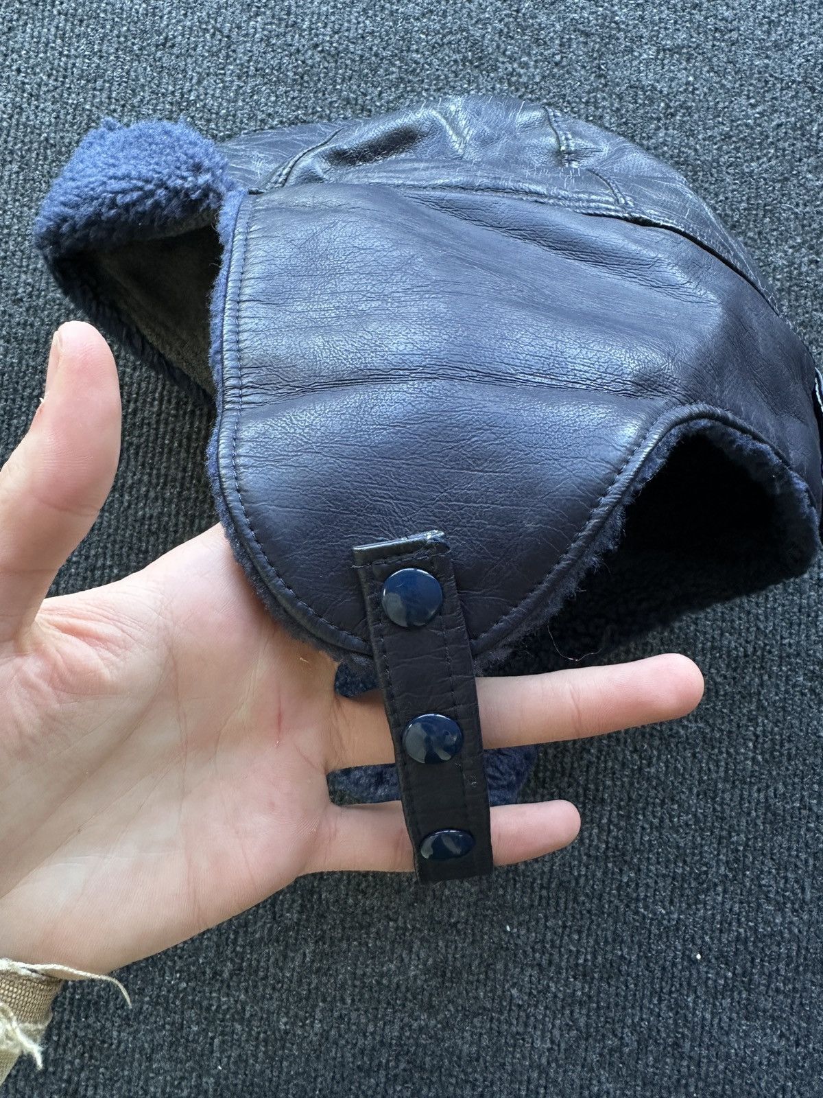 Vintage 🚨Y2K HYPE LEATHER FUZZY AVIATOR USHANKA HAT bubble Size ONE SIZE - 6 Thumbnail