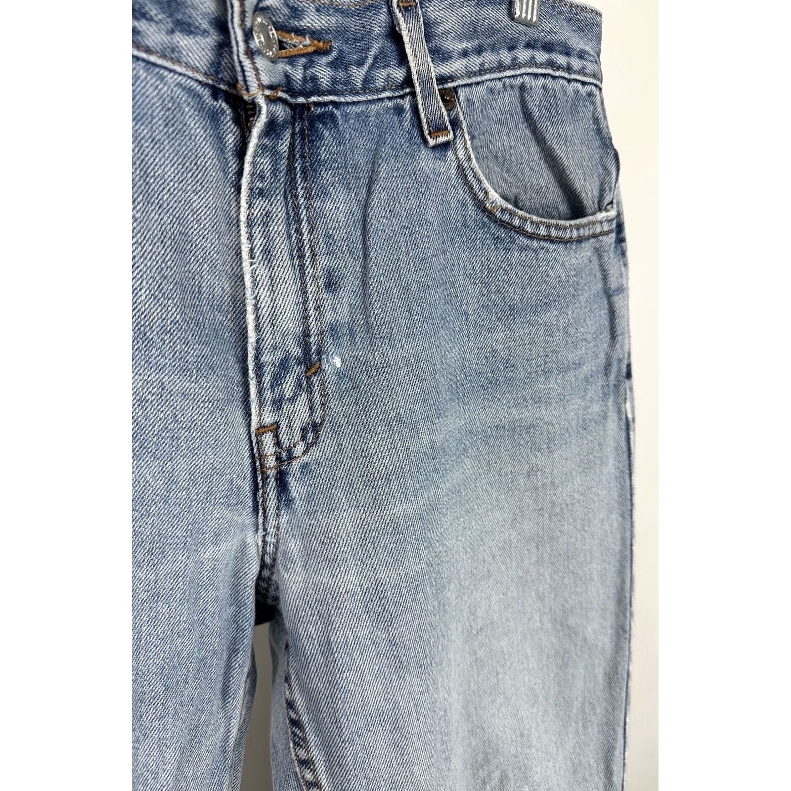 Levi's VINTAGE Levi's 505 Jeans Womens M Jeans Slim Mid Rise Blue 80s 90s Distressed Jeans Womens Mens? Size 32" / US 10 / IT 46 - 6 Thumbnail