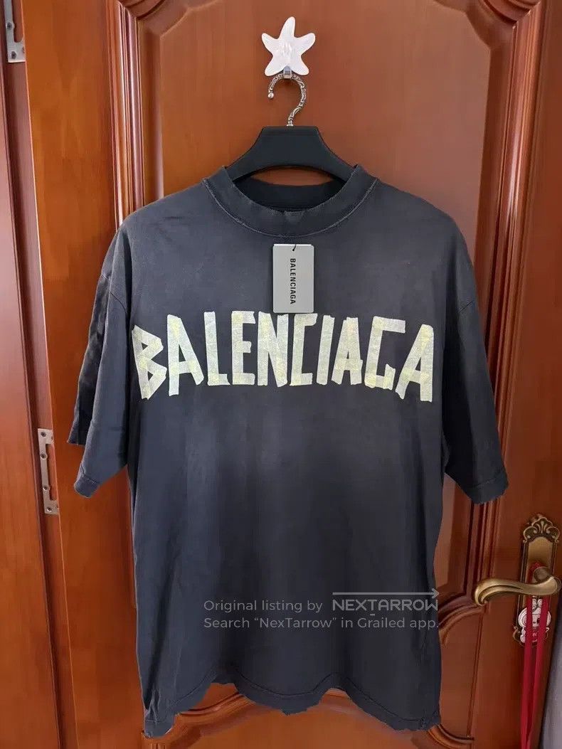 Balenciaga Balenciaga Tape short sleeve, size S Size US S / EU 44-46 / 1 - 1 Thumbnail