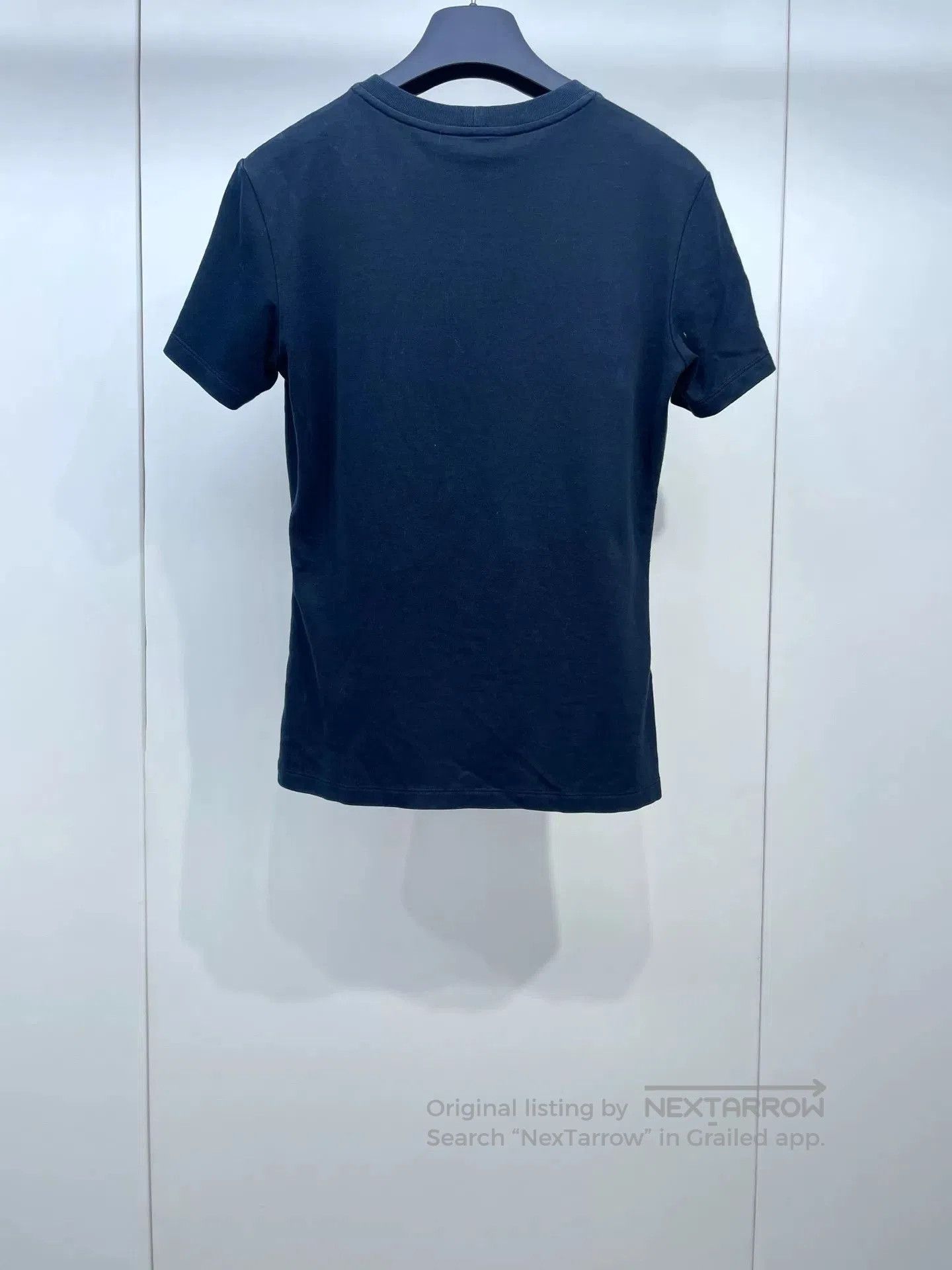 Louis Vuitton LV Black Short Sleeve T. Size US S / EU 44-46 / 1 - 2 Thumbnail