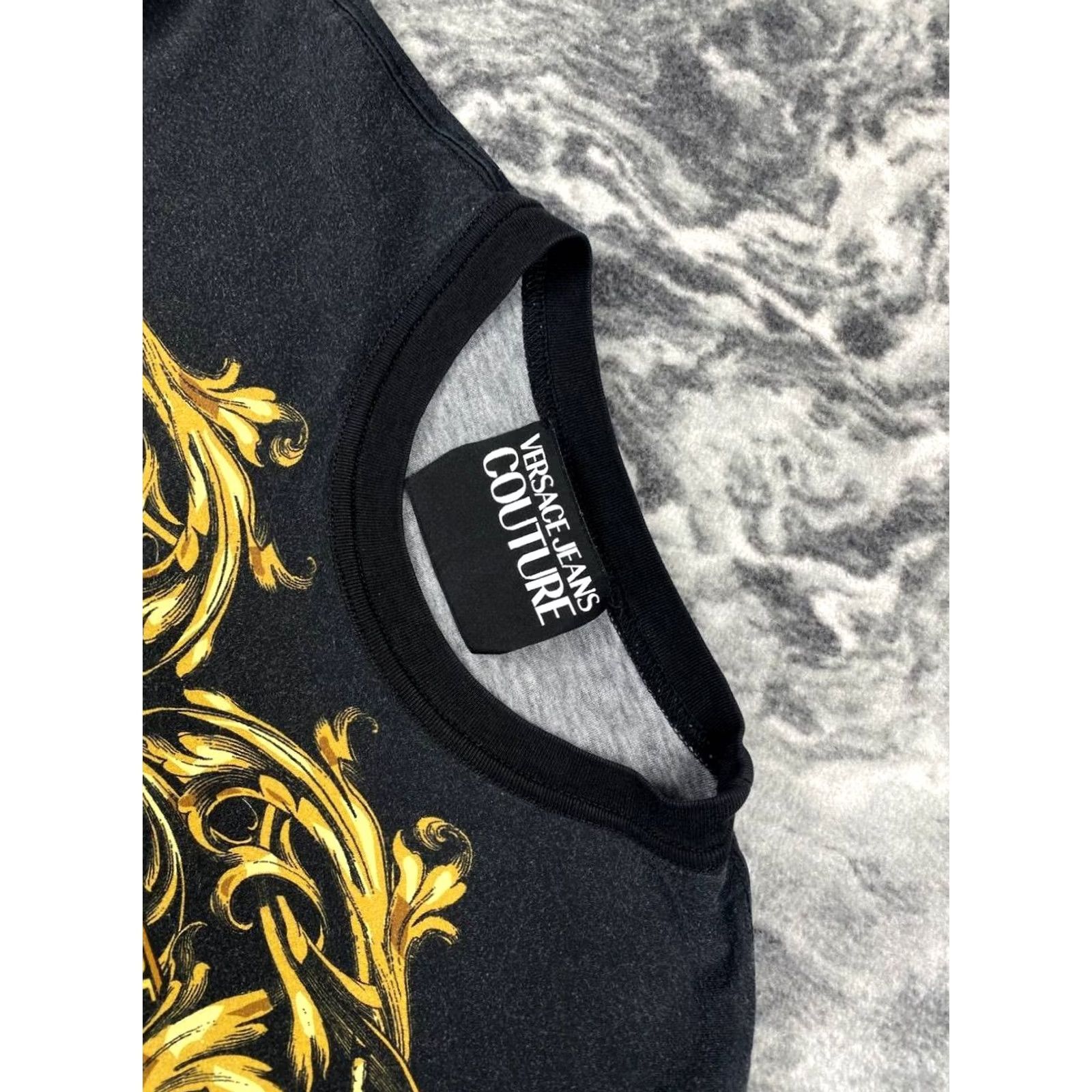 Versace Jeans Couture Versace Jeans Couture Baroque Logo T Shirt Men Size M Black Size US M / EU 48-50 / 2 - 5 Thumbnail