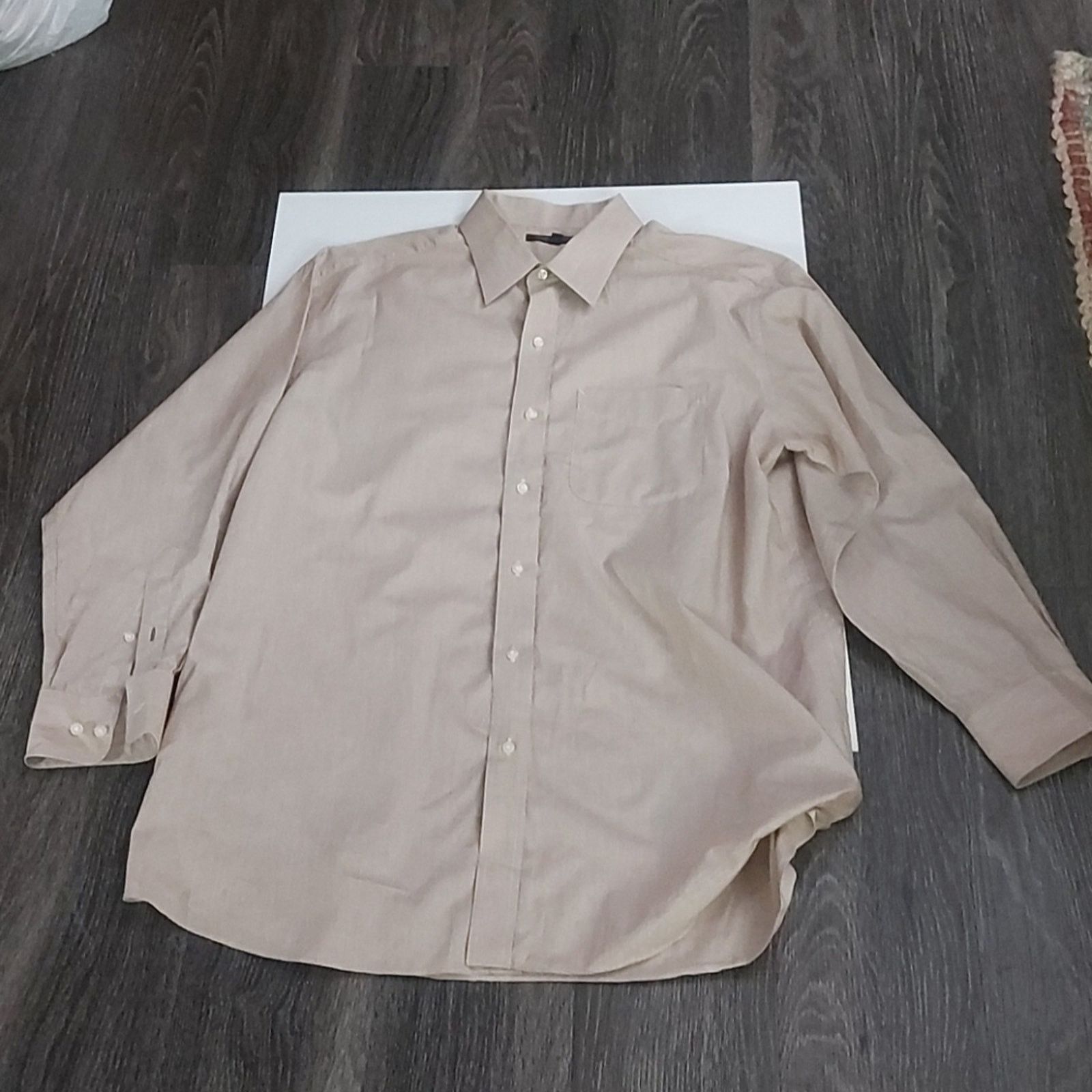 Tommy Hilfiger Tommy Hilfiger Light Brown Dress Shirt 16 1/2 32-33 Size US XXS / EU 40 - 3 Thumbnail