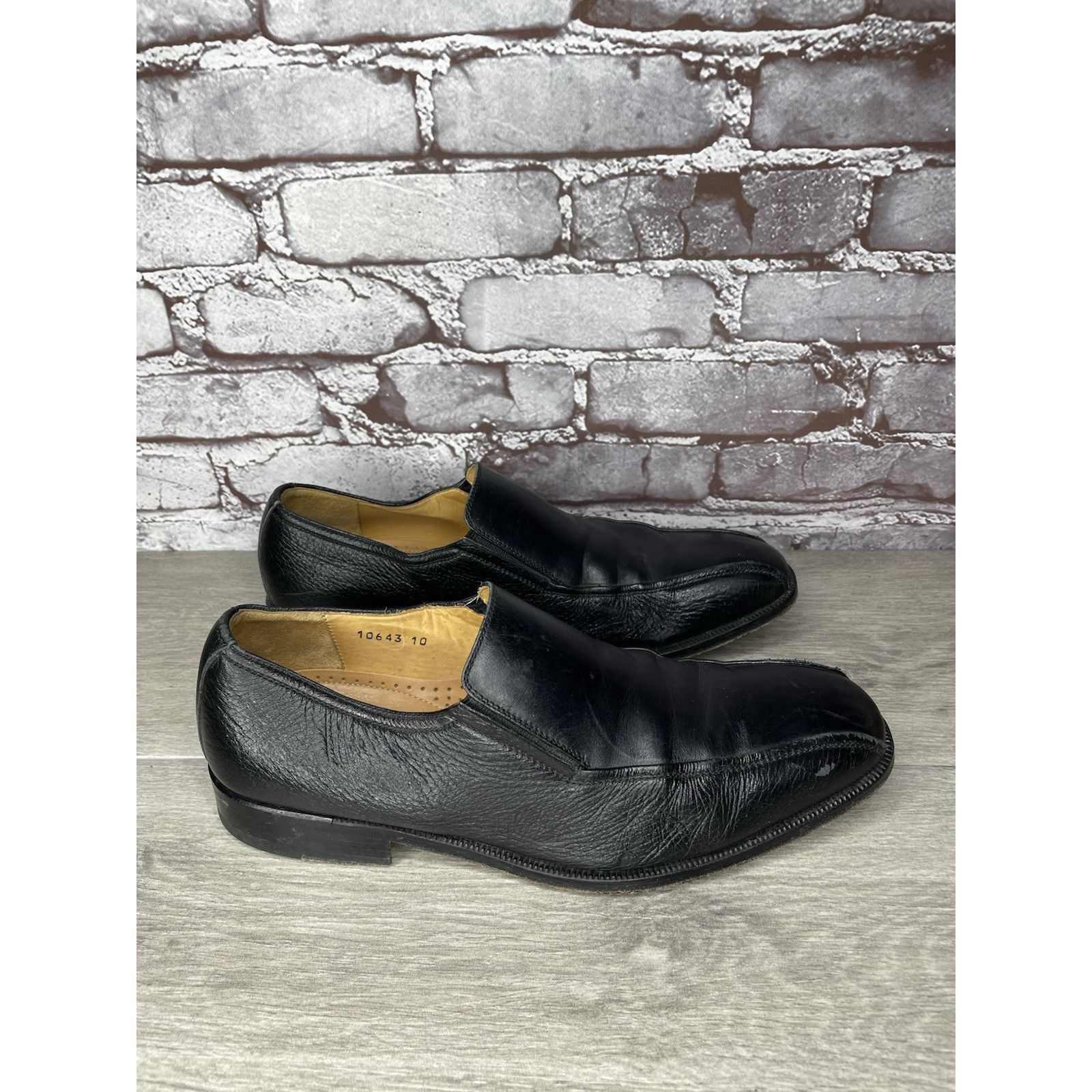 Magnanni Magnanni 10643 Black Leather Slip On Loafers Dress Shoes Men Size US 10 / EU 43 - 12 Thumbnail