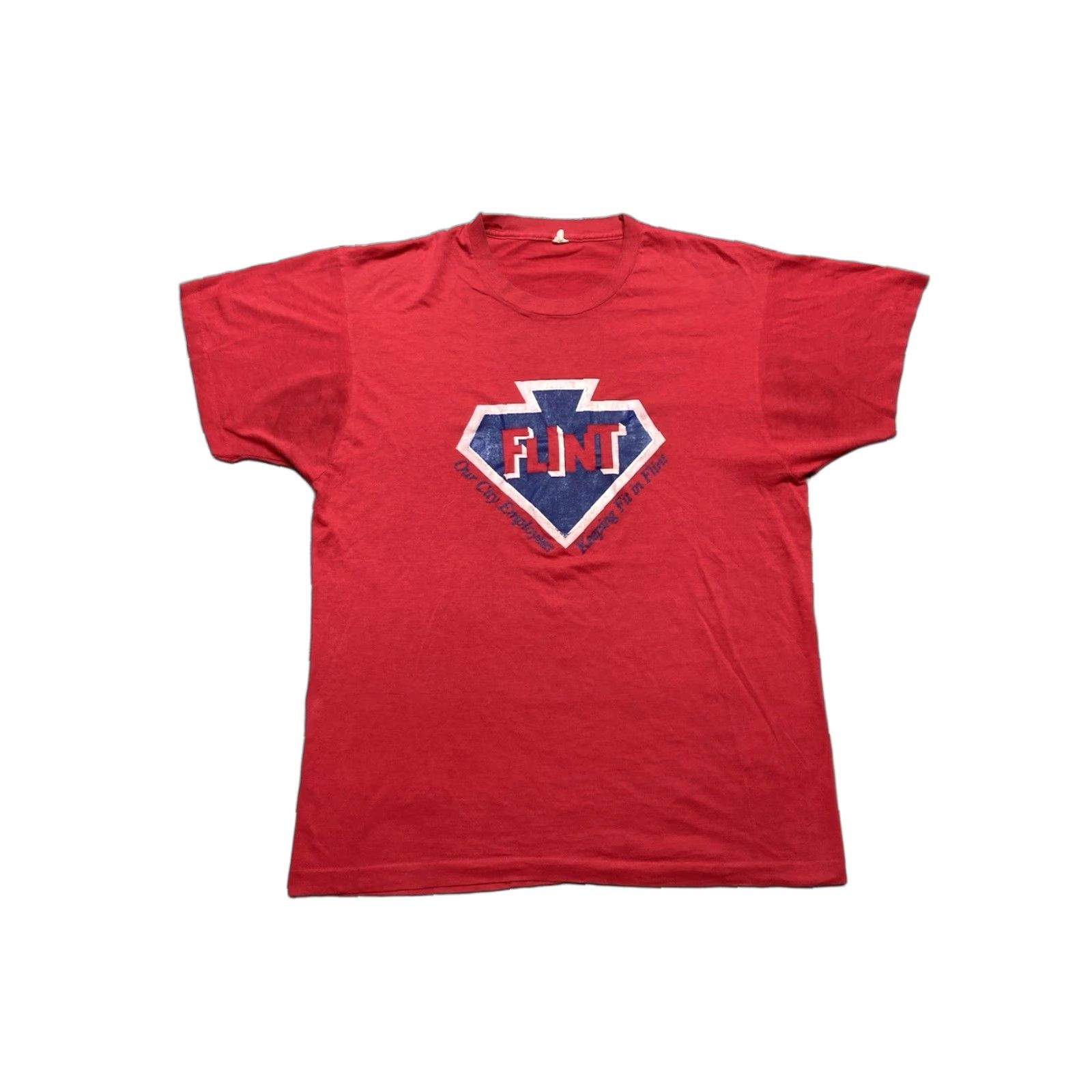 Vintage VINTAGE 80s Screen Stars T-Shirt Flint Michigan Fitness Red XL Men Graphic Size US XL / EU 56 / 4 - 1 Thumbnail
