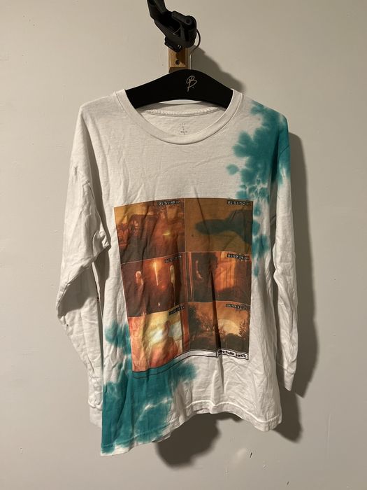 The Most Coveted Tee in Hip-Hop: Unpacking the Travis Scott Cactus Jack T-Shirt as a Collector's Guide