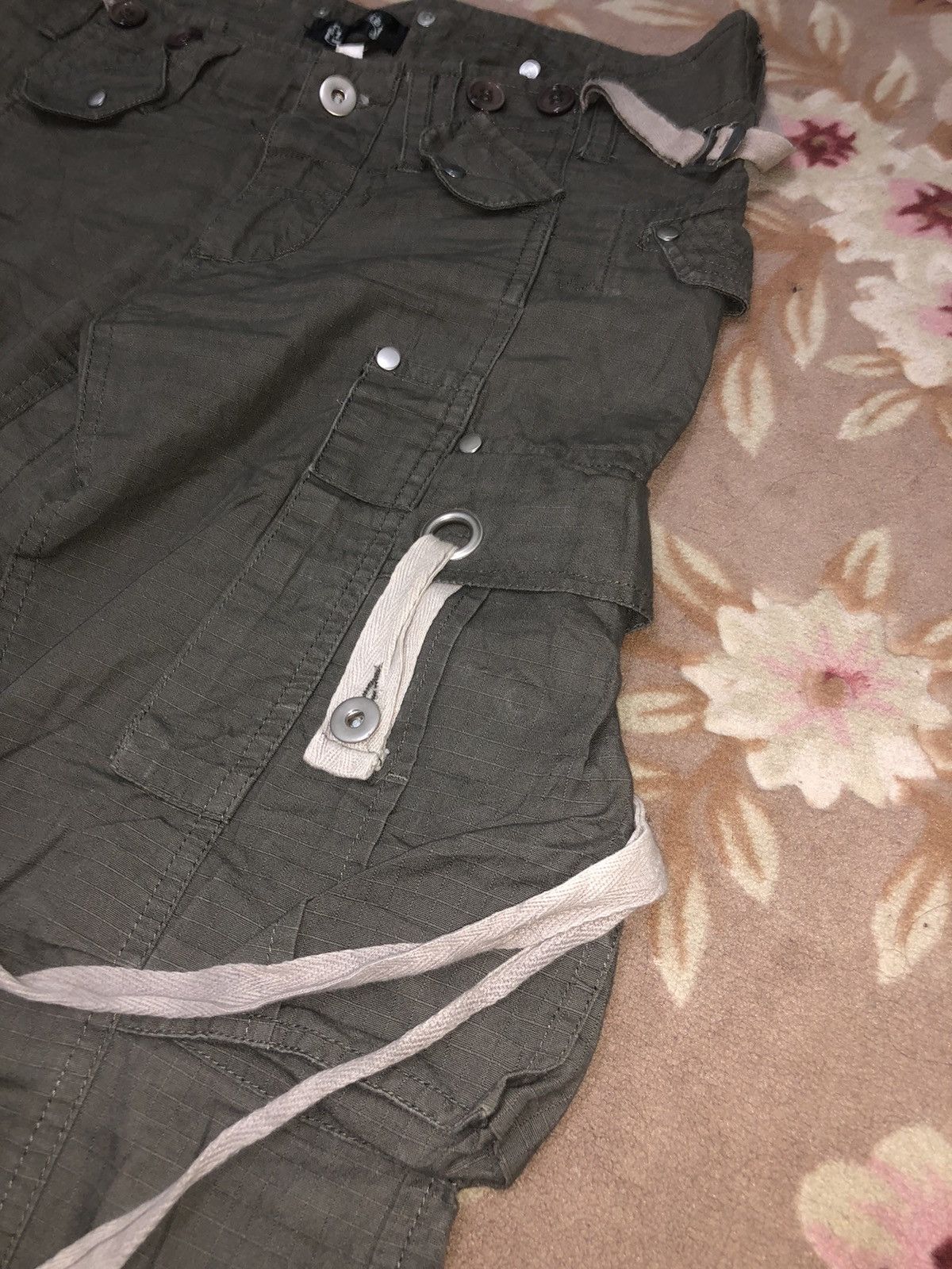Japanese Brand Y2K Cargo Pants with Straps – Dark Grey Utility Streetwear Size US 31 - 5 Thumbnail