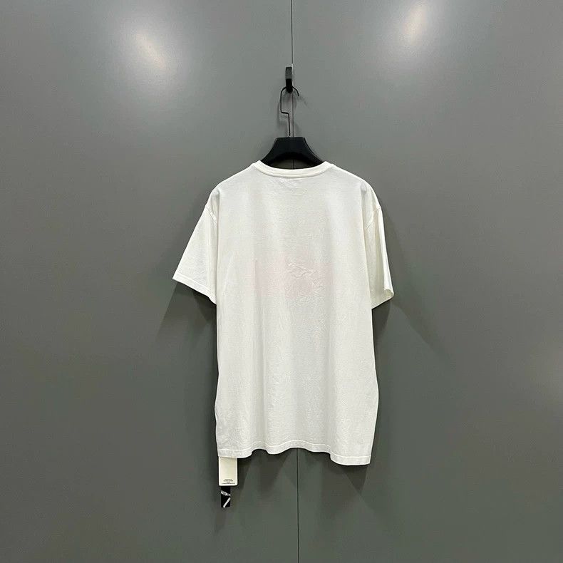 Givenchy Givenchy White Letter Logo Short Sleeve Size US XL / EU 56 / 4 - 2 Thumbnail