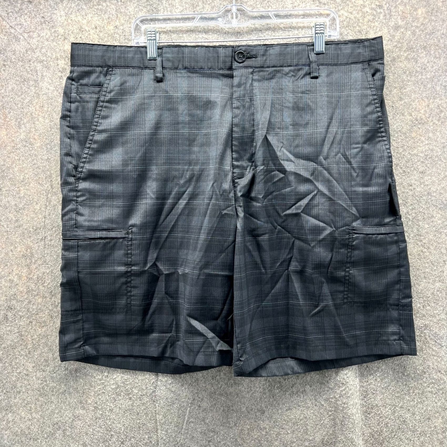 Tasso Elba Greg Norman Shorts Mens 40 Black Chino Flat Front Plaid Pattern Button Closure Slim/Regular Fit Mens Casual Sportswear Size US 40 / EU 56 - 2 Thumbnail
