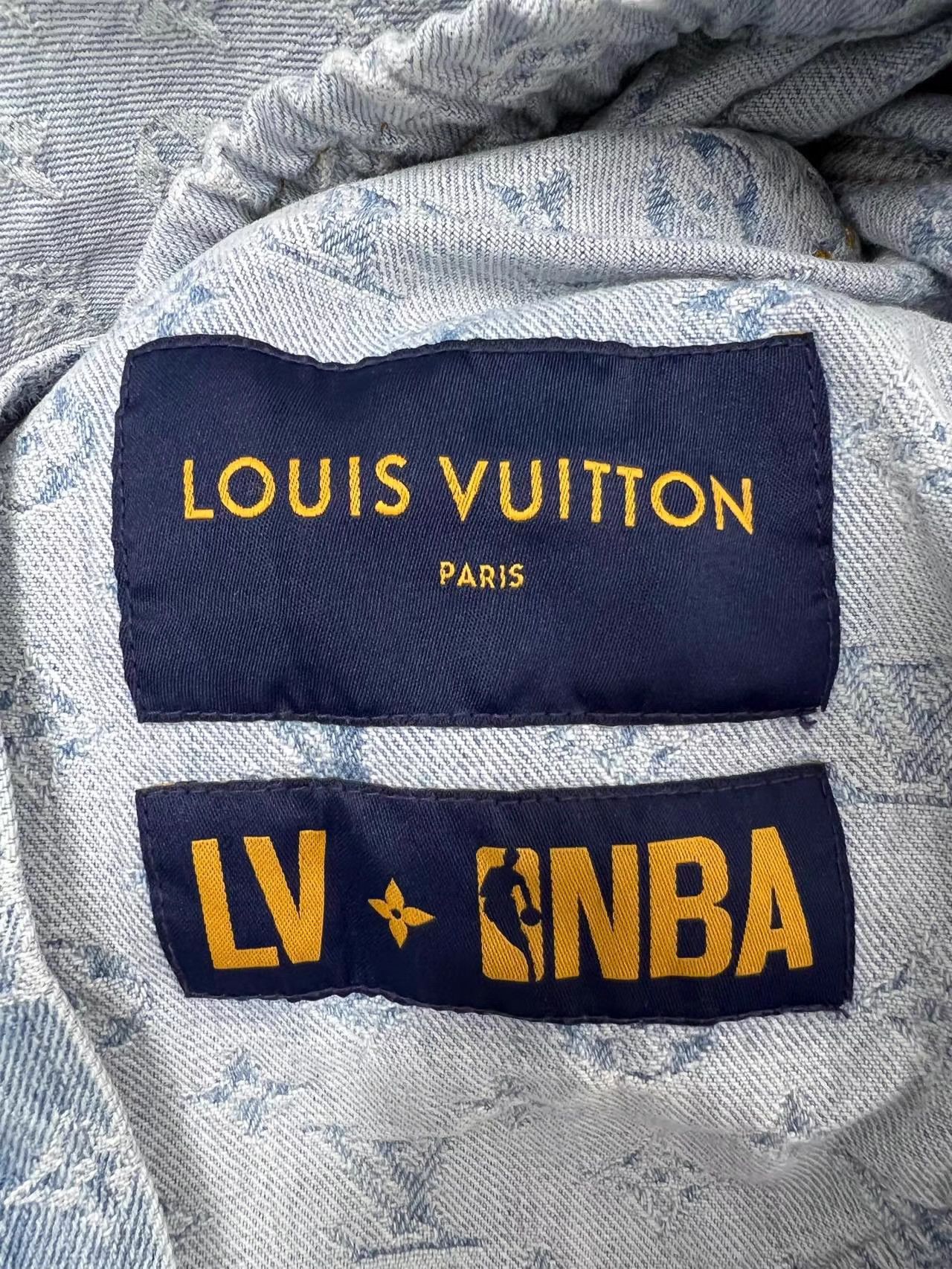 Louis Vuitton LV x NBA Co-branded Denim Jacket K1 Size US M / EU 48-50 / 2 - 4 Thumbnail
