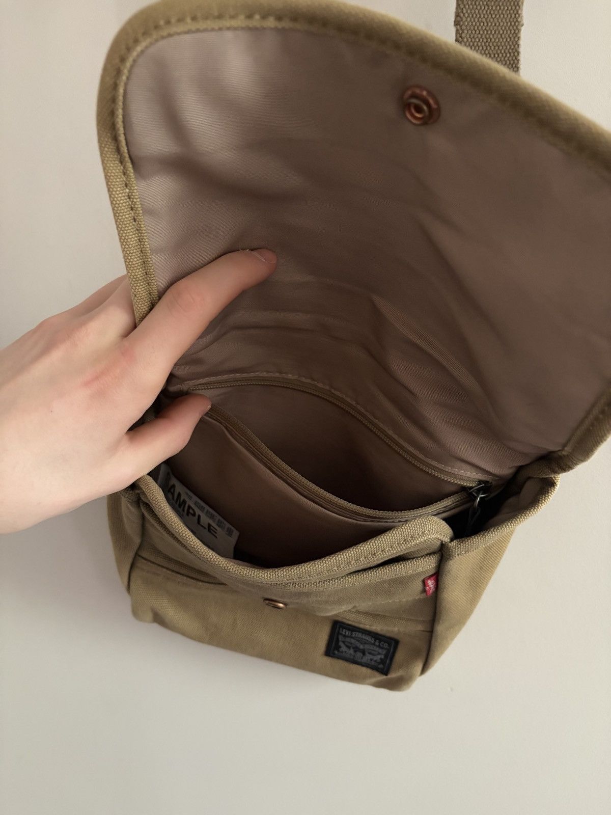 Levi's Vintage Clothing Vintage Sample Levi’s Canvas Crossbody Utility Bag Size ONE SIZE - 8 Thumbnail