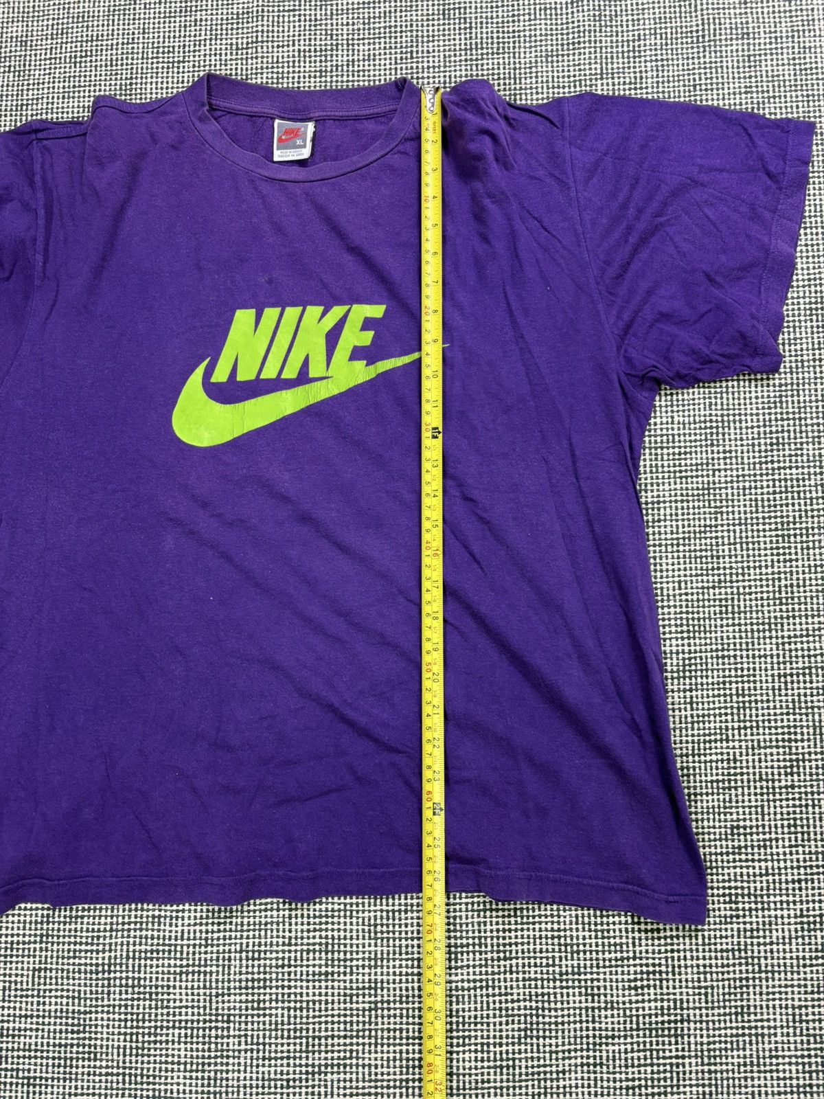 Nike 90s nike purple vintage big swoosh tee Size US XL / EU 56 / 4 - 4 Thumbnail