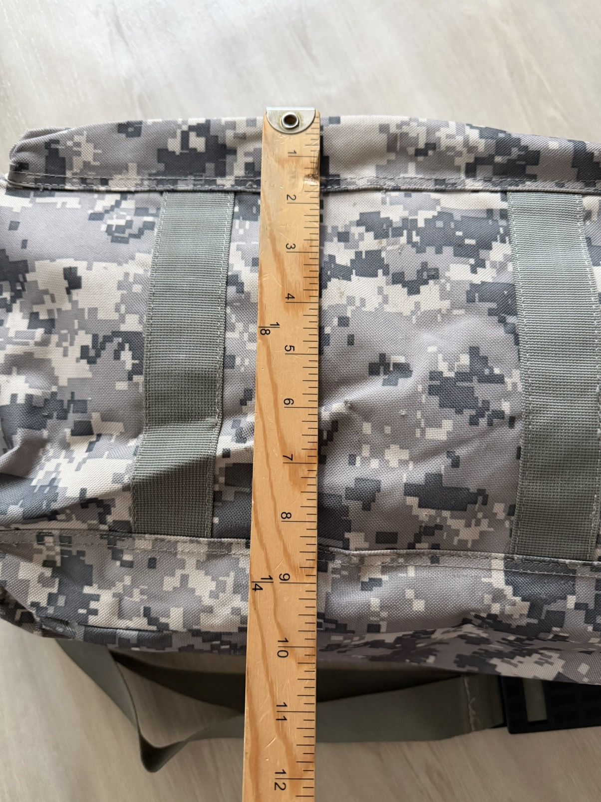 Vintage Allen Canvas Carry-All Gun Bag Tote Gym Canvas Digital Camo Size ONE SIZE - 7 Thumbnail