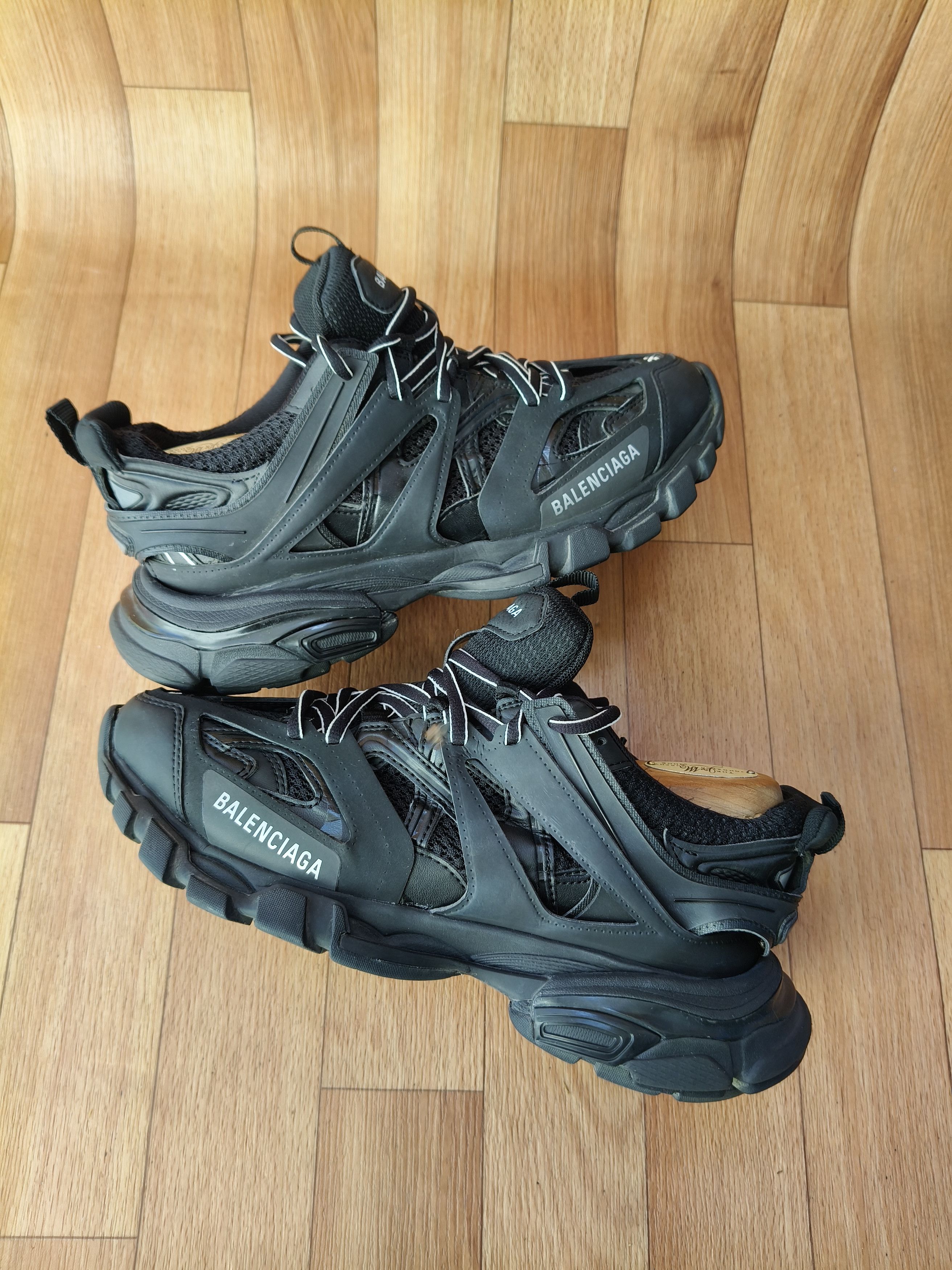 Balenciaga Balenciaga all black track sneakers Size US 6 / EU 39 - 9 Thumbnail
