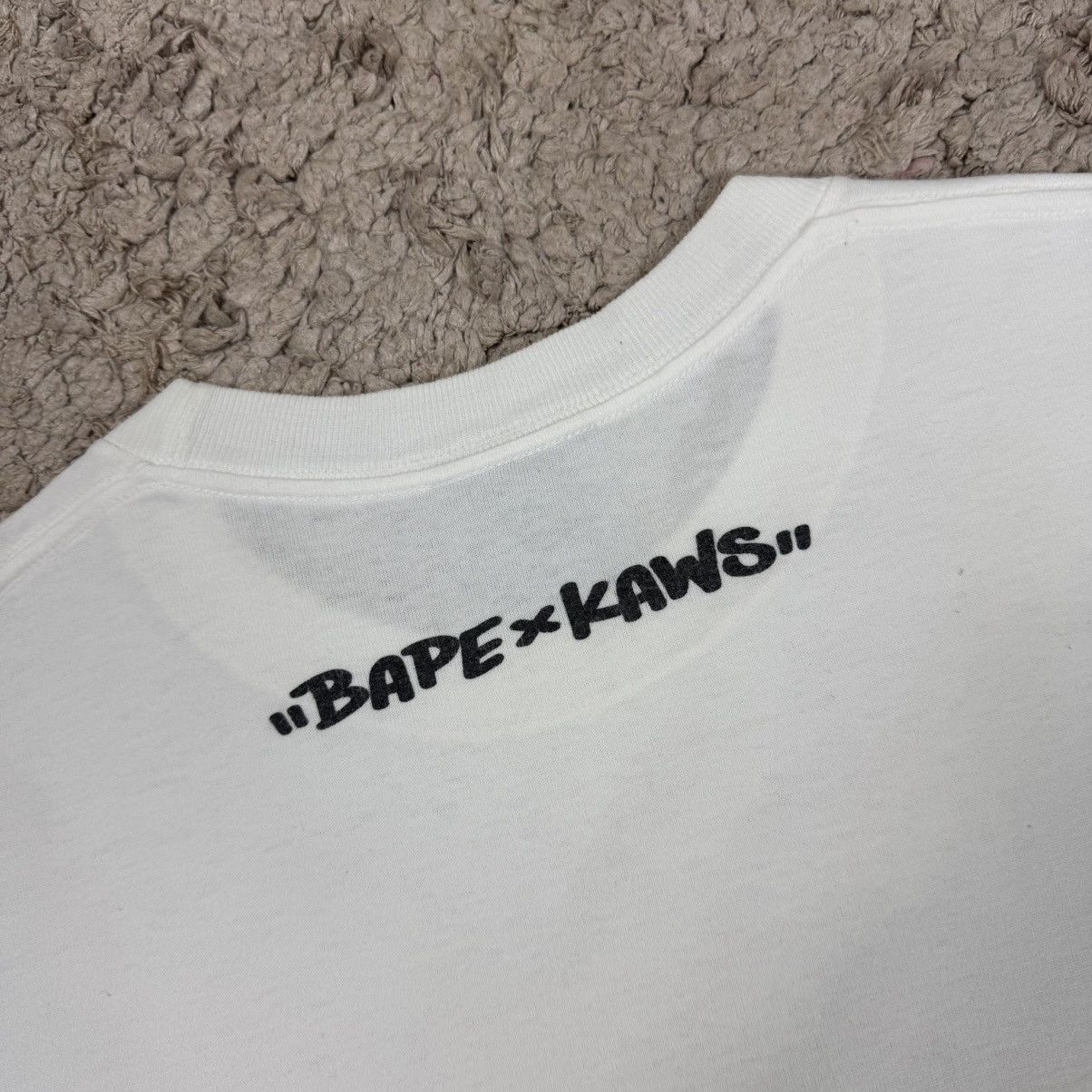 Bape × Kaws Vintage Bape X Kaws Rare Design T-shirt Size US L / EU 52-54 / 3 - 13 Thumbnail