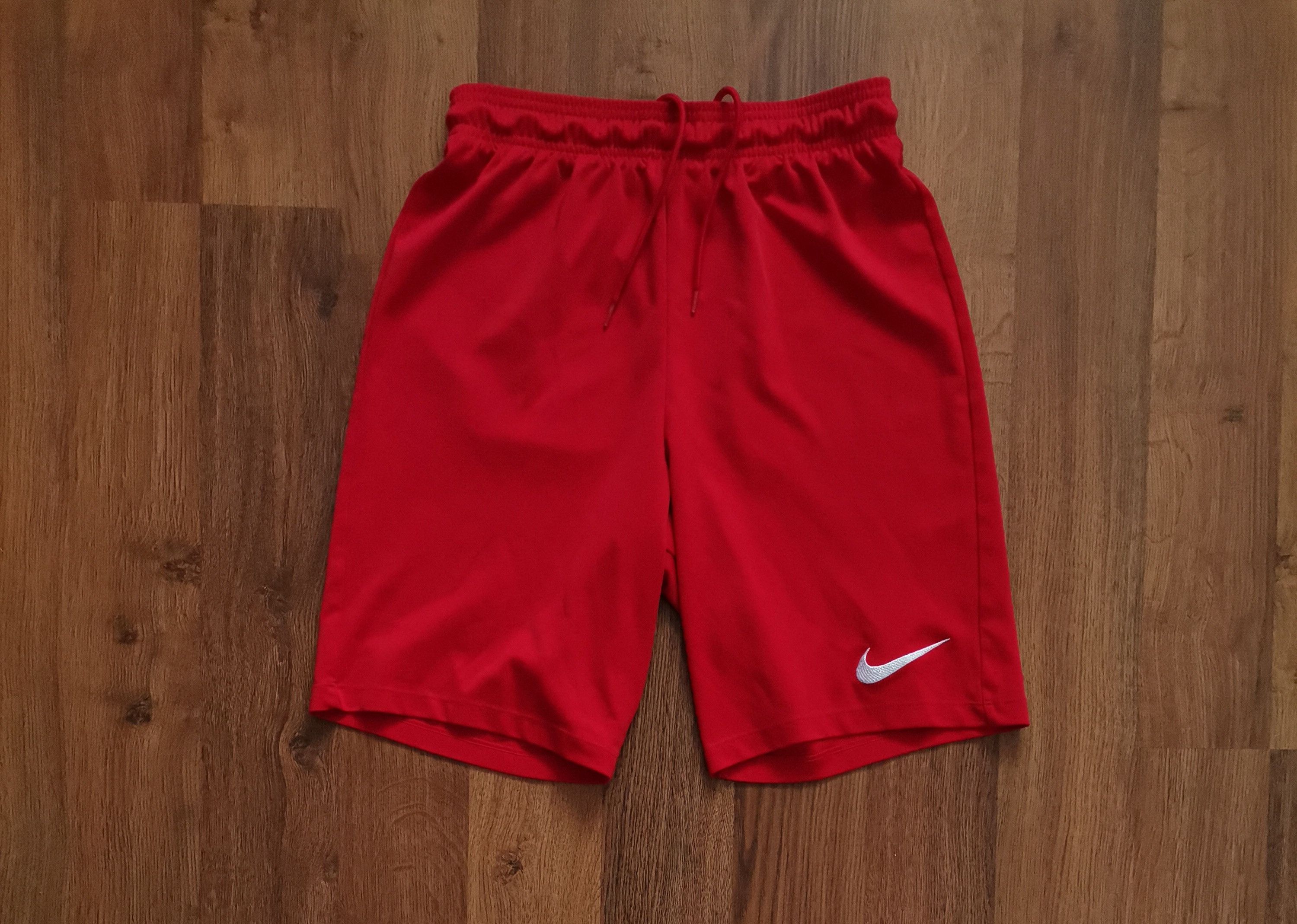 Nike Nike Shorts Size US 28 / EU 44 - 1 Thumbnail