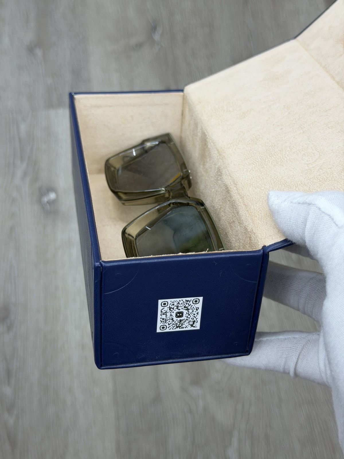 Louis Vuitton Louis Vuitton 1.1 Millionaires Sunglasses Light Green Z1971W Size ONE SIZE - 14 Thumbnail