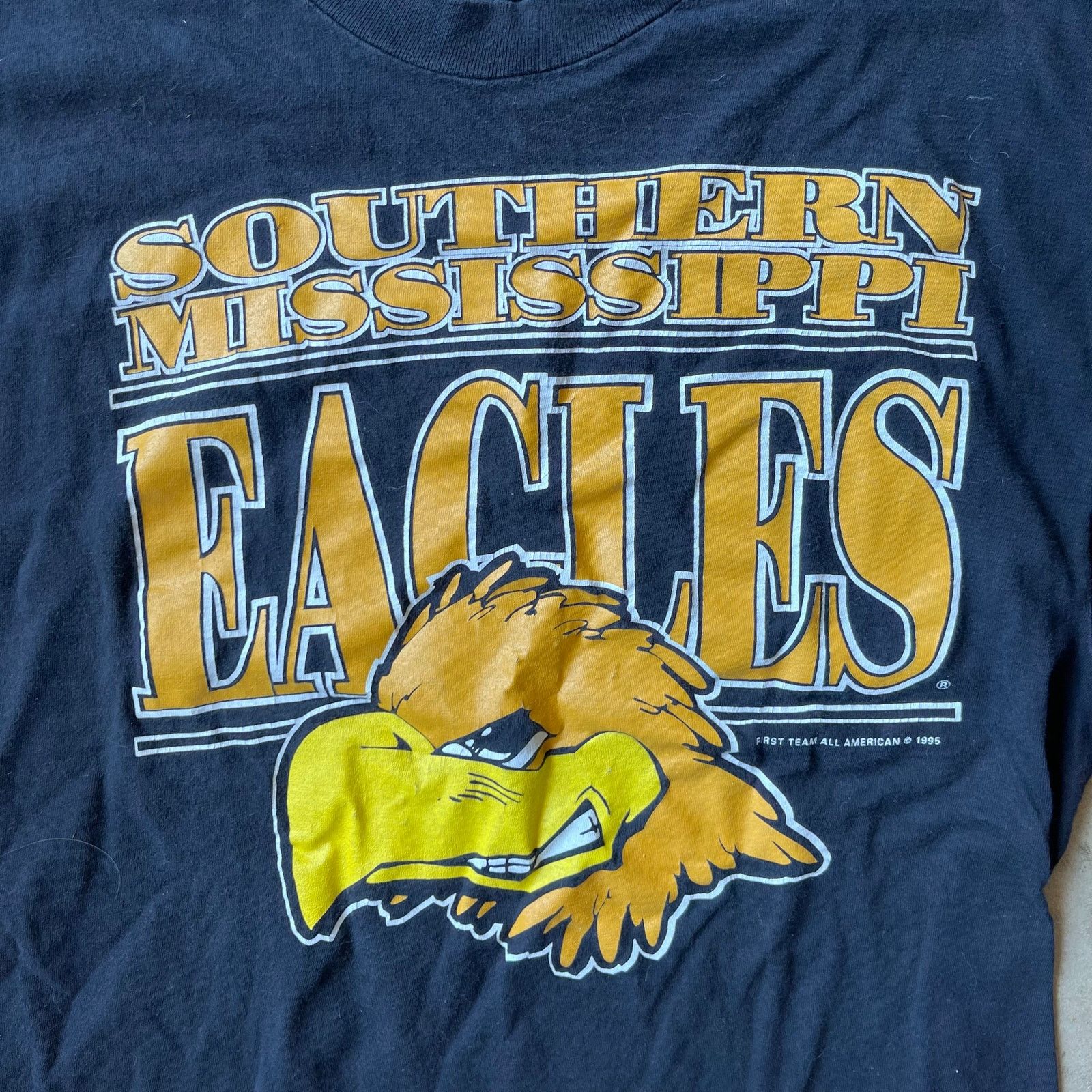 Vintage VINTAGE SOUTH MISSISSIPI EAGLES SHIRT 90S LARGE BLACK Size US L / EU 52-54 / 3 - 3 Thumbnail