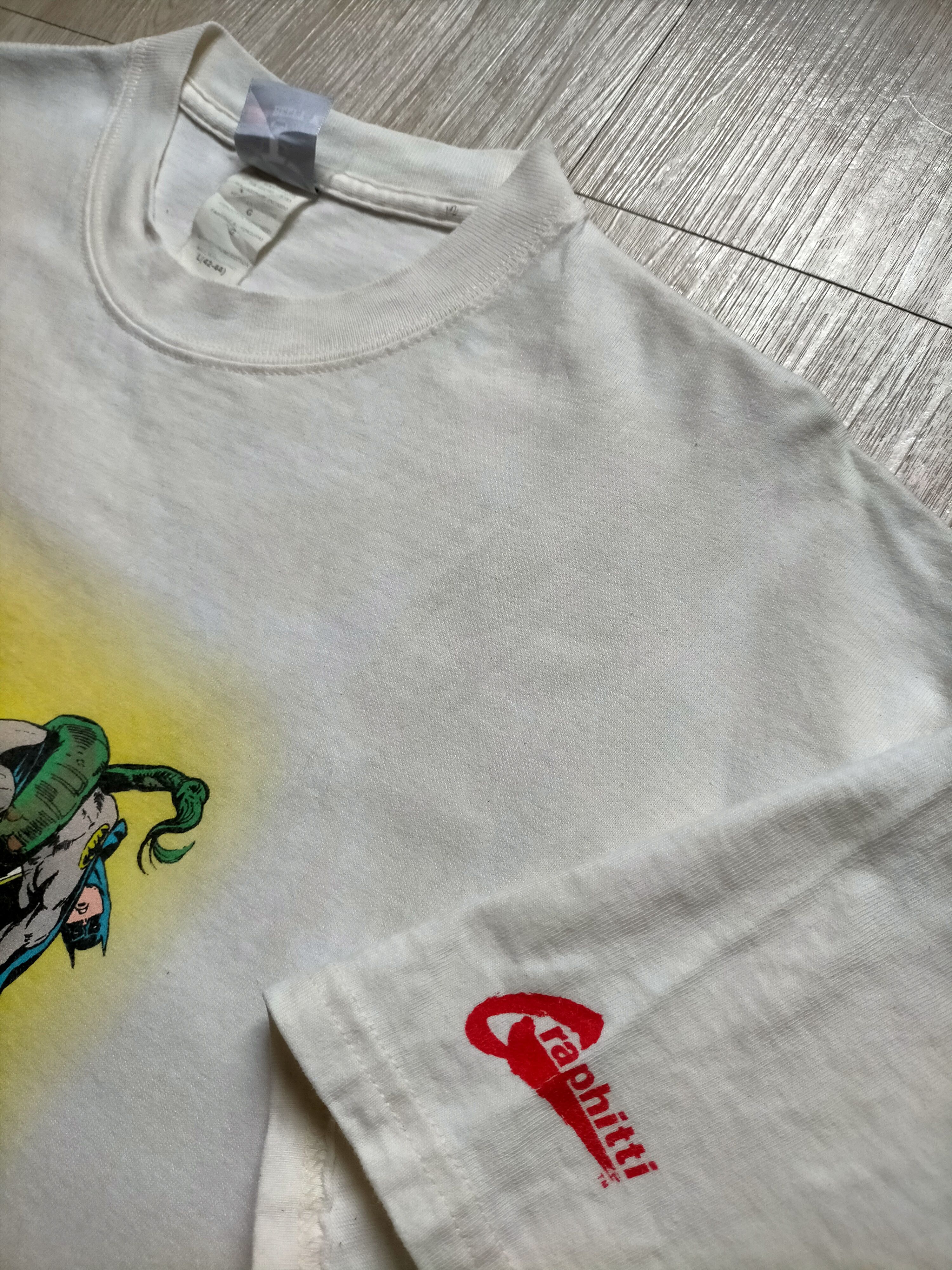 Anime Vtg y2k TM DC Comics tee Size US L / EU 52-54 / 3 - 2 Thumbnail