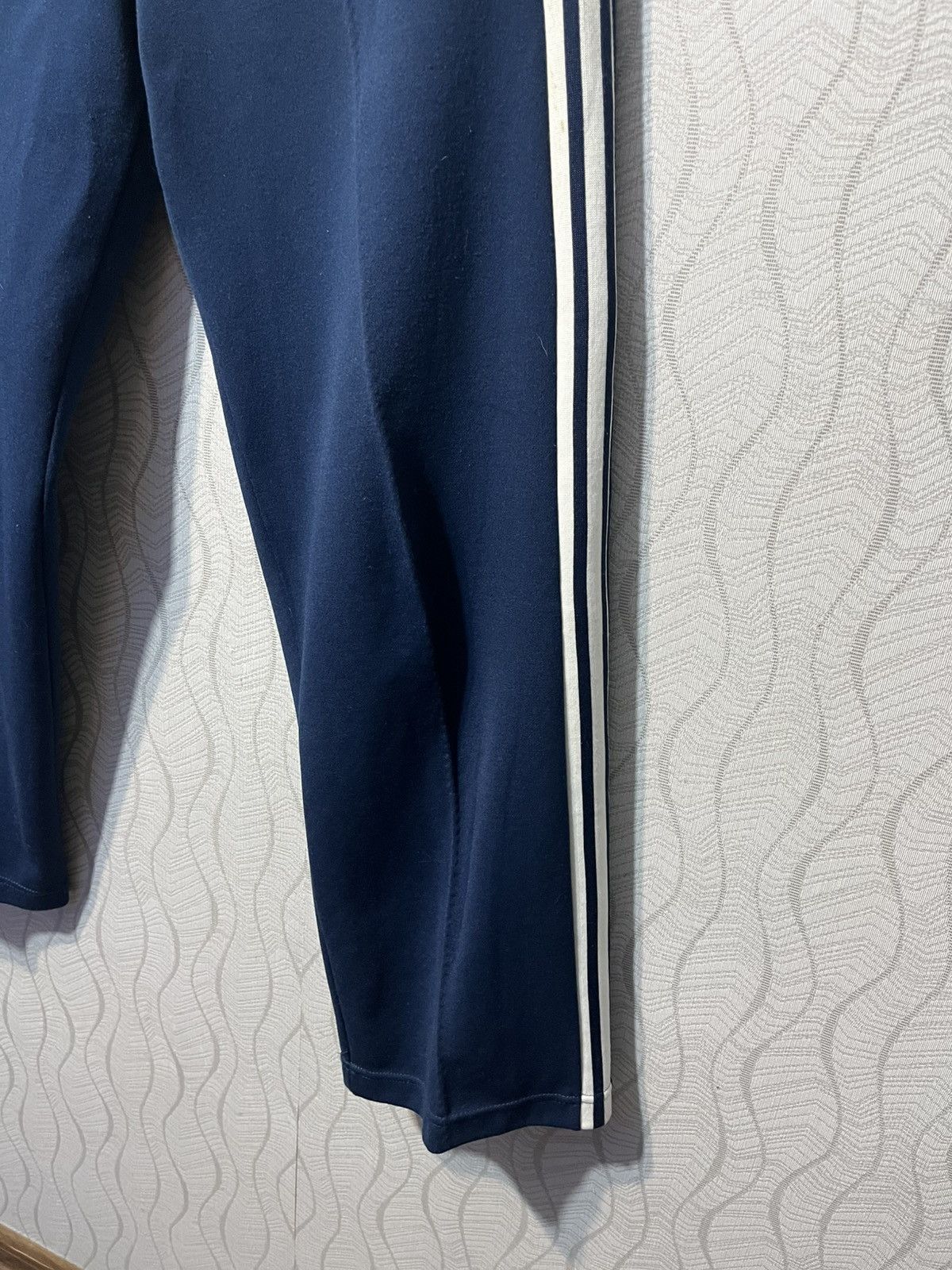 Adidas Rare Vintage 70s Adidas Blue Striped Ventex Sweatpants Size US 34 / EU 50 - 7 Thumbnail