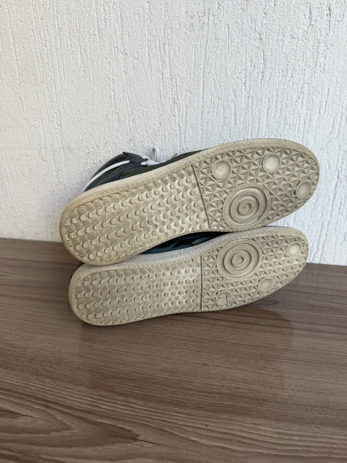 Maison Margiela fw12 high top trainers Size US 7 / EU 40 - 25 Thumbnail