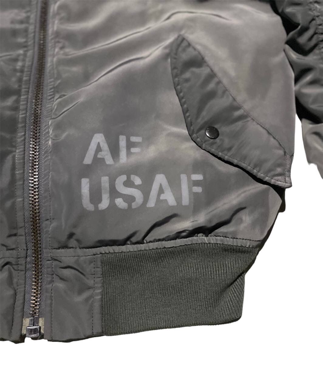 Avirex VINTAGE AVIREX UF USAF REVESABLE JACKET Size US M / EU 48-50 / 2 - 6 Thumbnail