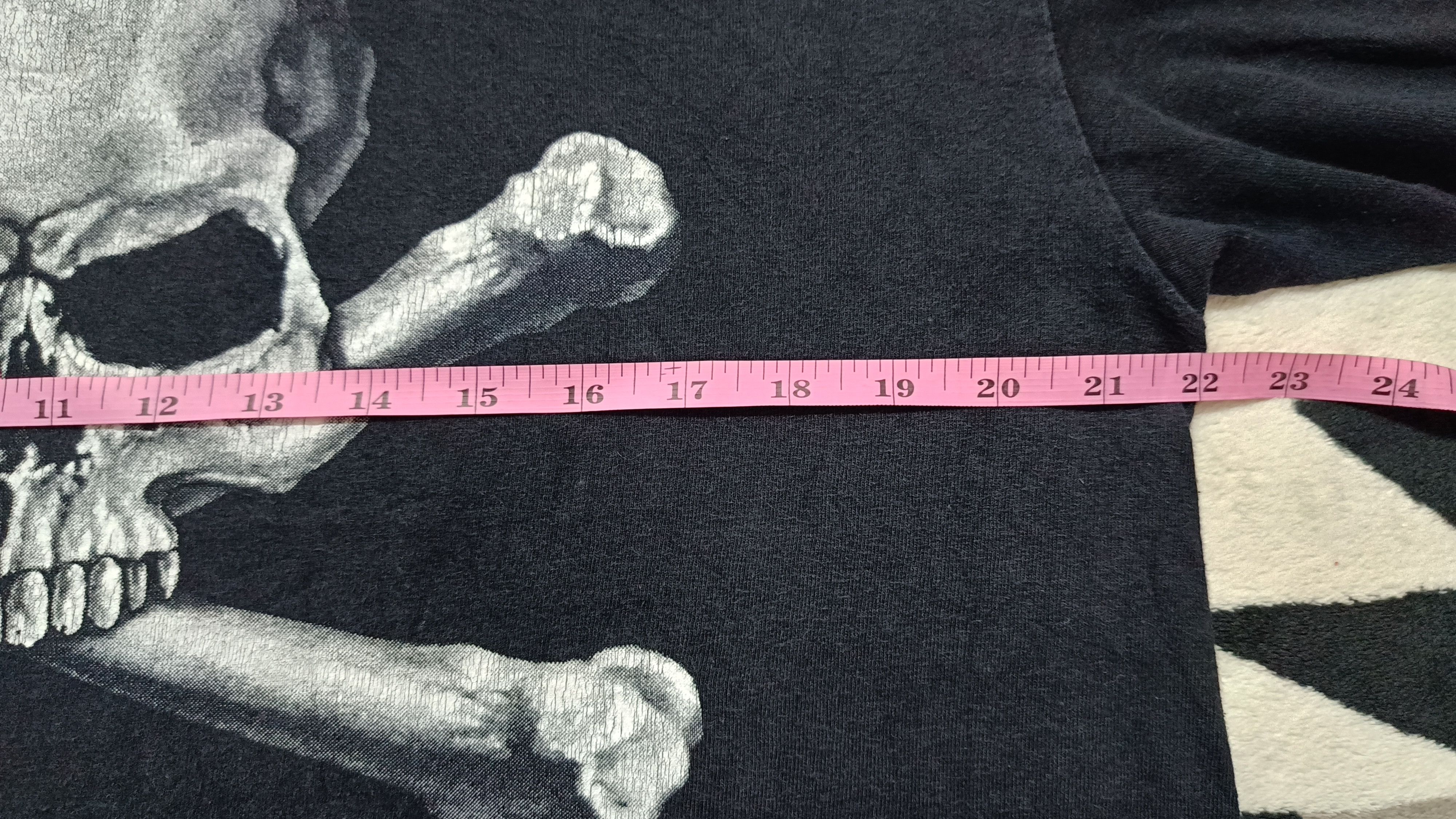 Vintage 🔥🔥Rare Vintage Skulls Tee Size US L / EU 52-54 / 3 - 6 Thumbnail