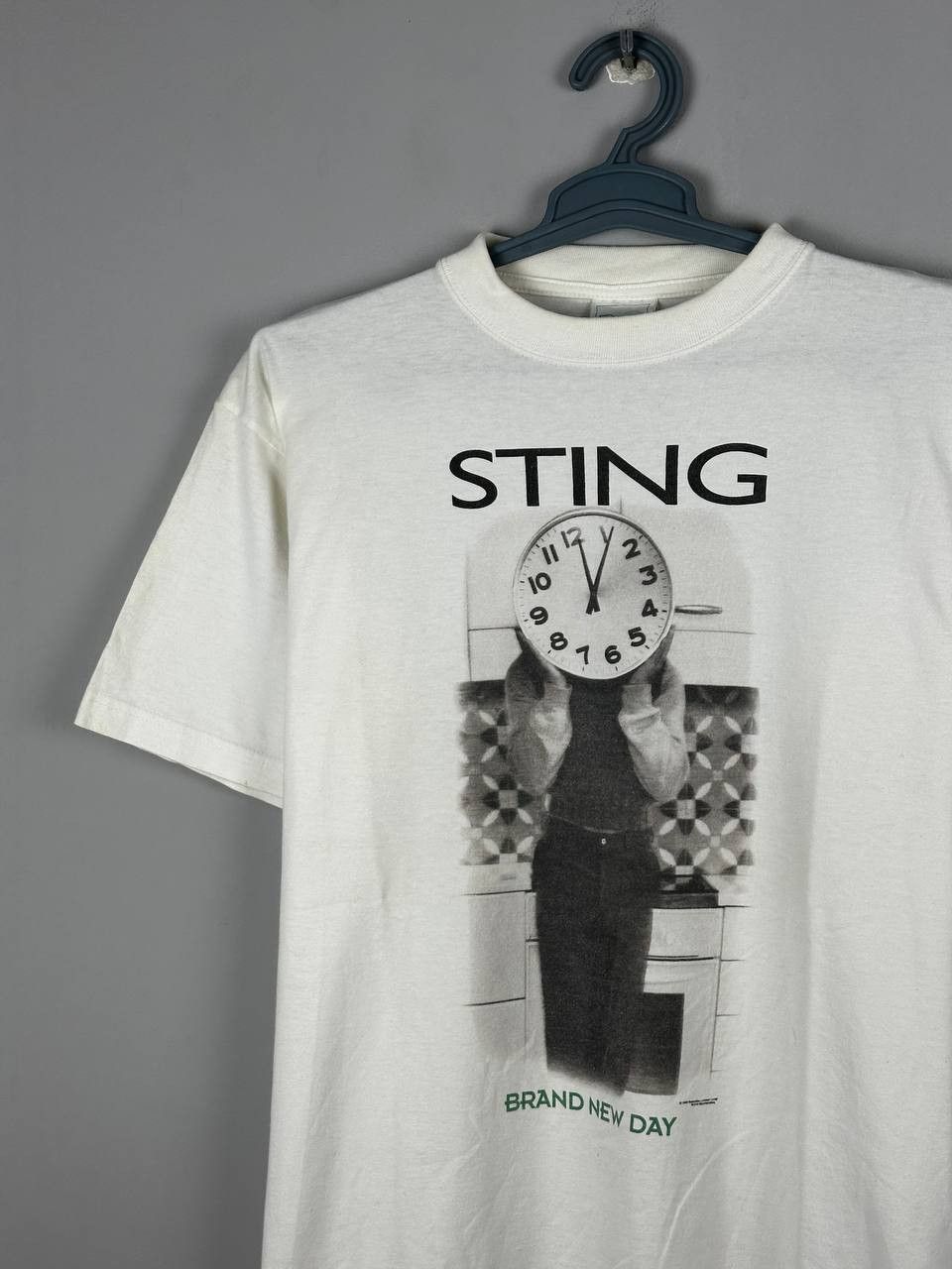 Sting Vintage 1999 Brand New Day Sting T Shirt Size US L / EU 52-54 / 3 - 3 Thumbnail