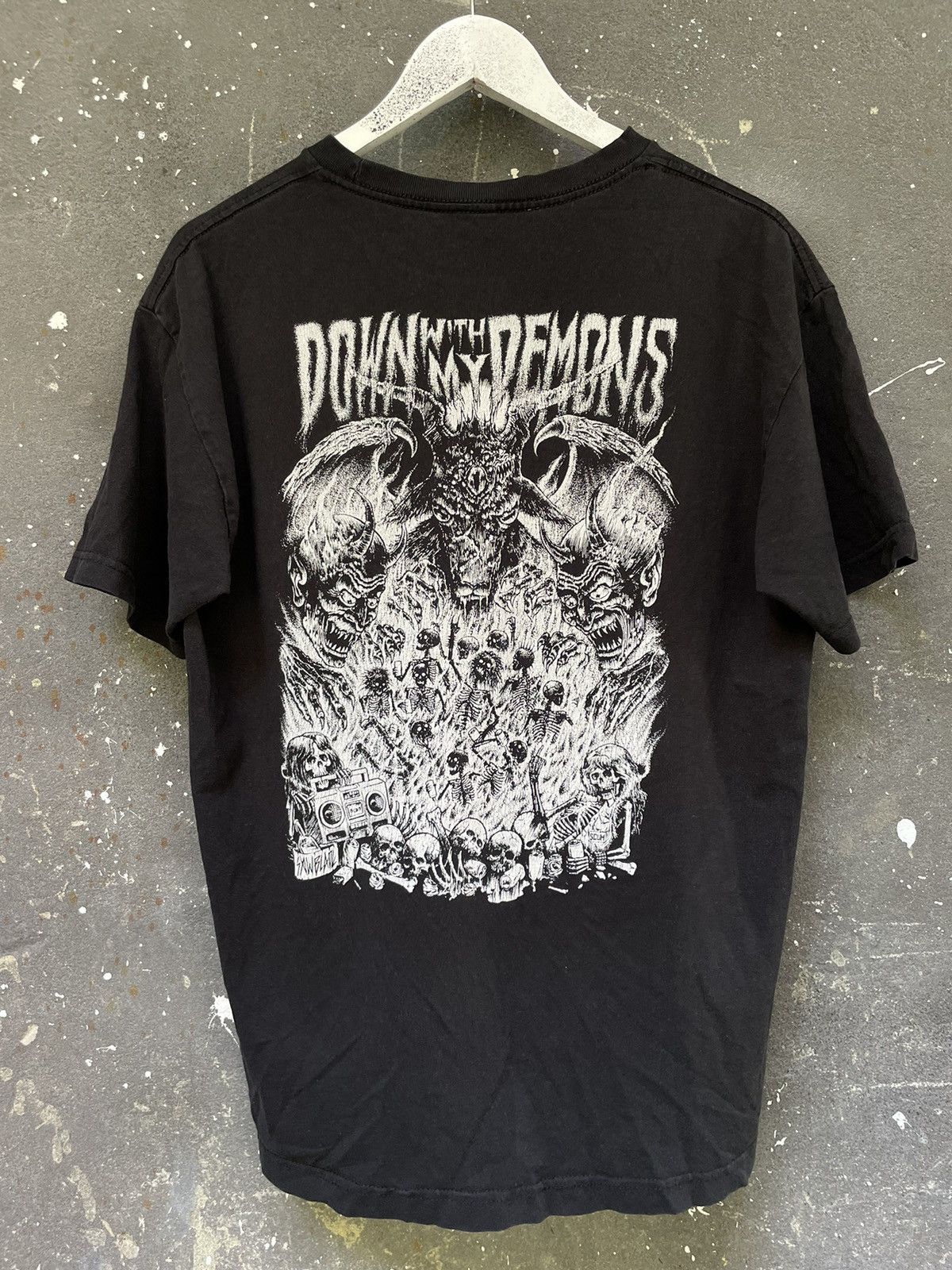 Band Tees Vintage Down Ith My Demon T-Shirt Y2K Skate Black RARE Size US M / EU 48-50 / 2 - 3 Thumbnail