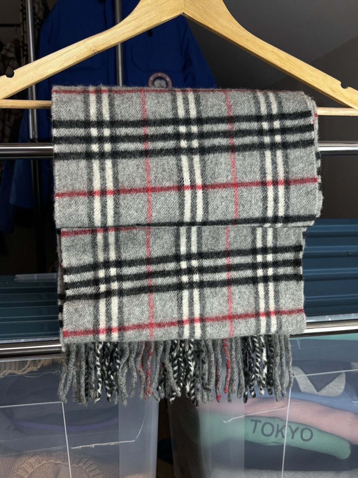 Burberry Burberry Vintage Grey Nova Check Scarf Size ONE SIZE - 3 Thumbnail