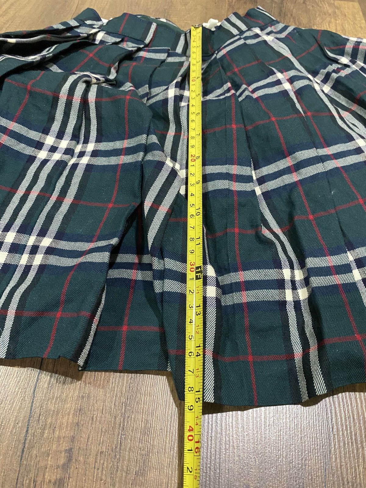 Burberry Vintage Burberrys Wool Nova Check Skirt Size 22" - 6 Thumbnail
