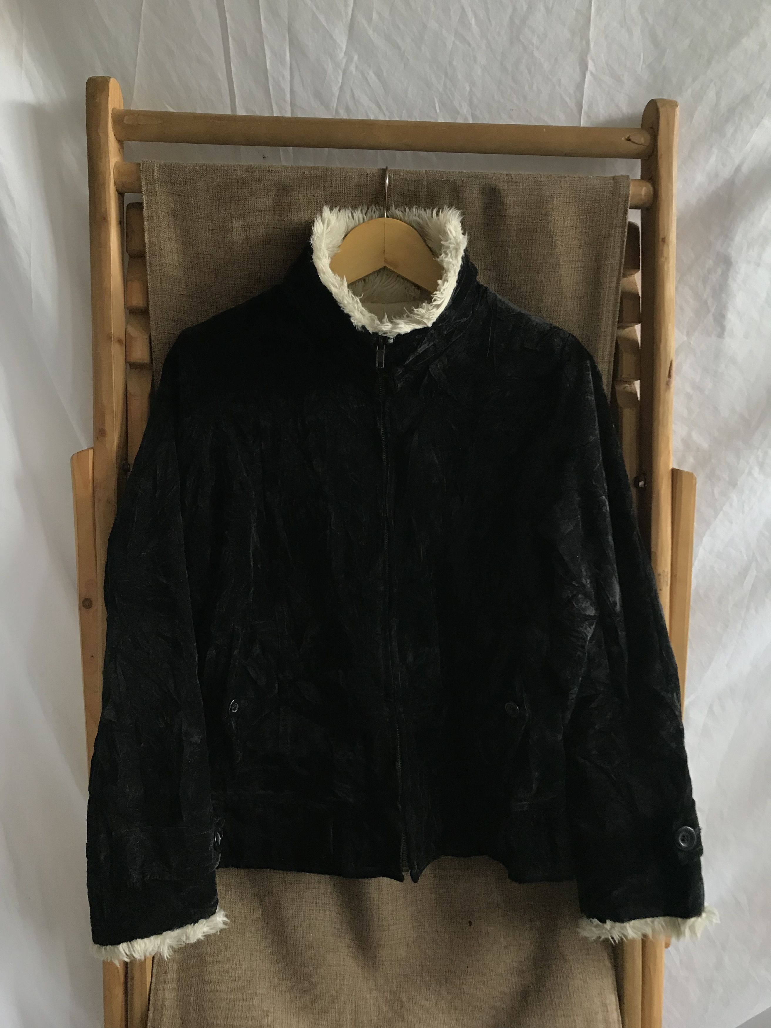 image of 14Th Addiction x Hysteric Glamour Send Offer Fur Velvet Jacket By Majestic Legon in Black (Size Sma