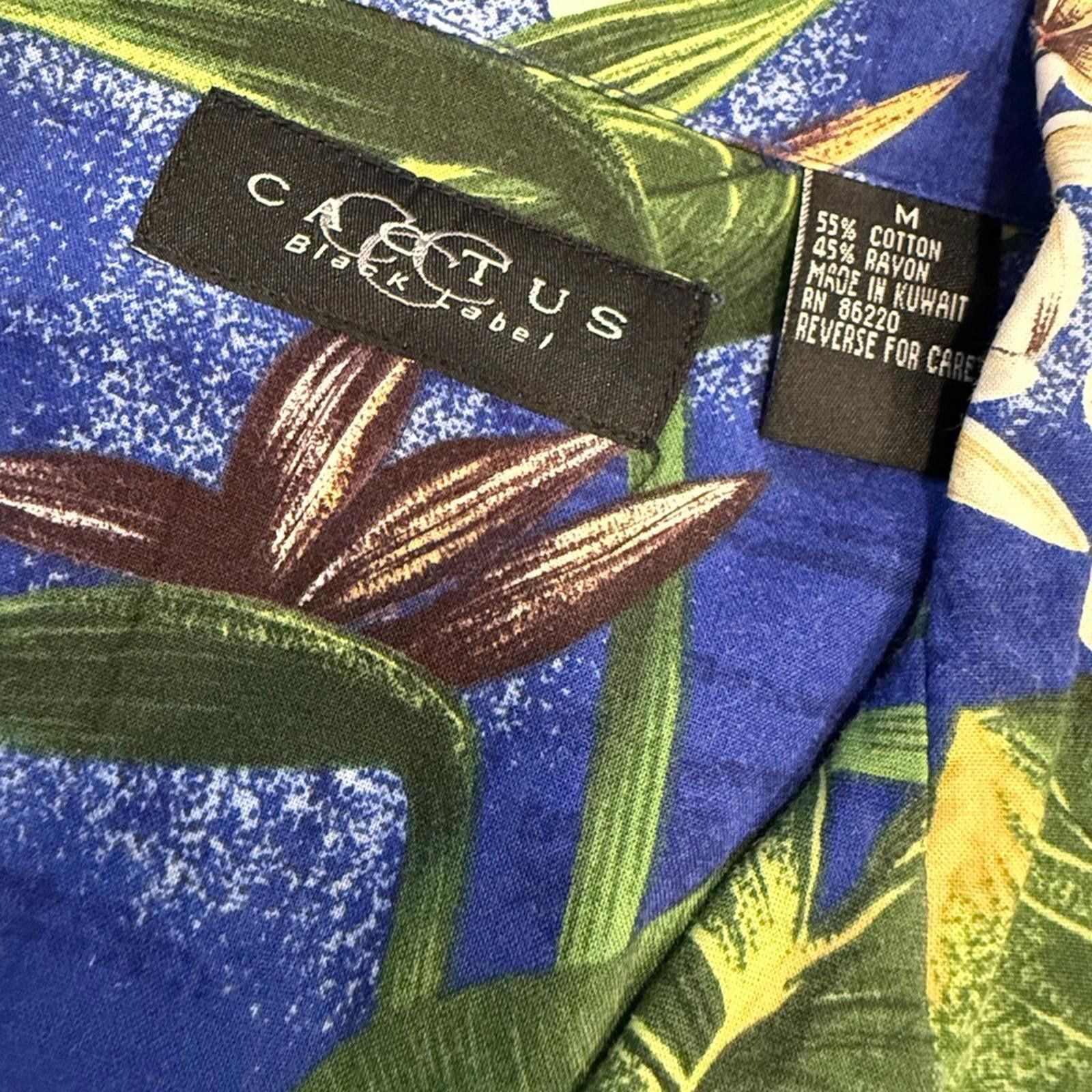 Other Cactus Black Label floral palm Hawaiian button up shirt SZ M Size US M / EU 48-50 / 2 - 5 Thumbnail