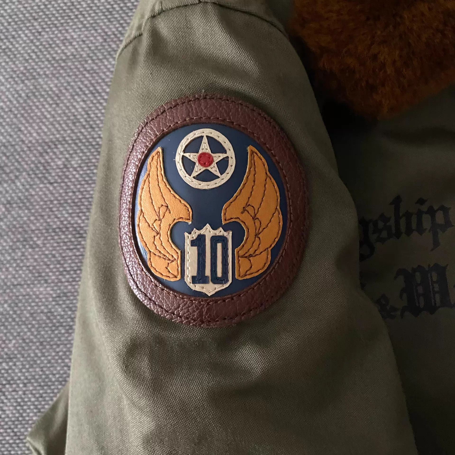 The Real McCoy's The Real Mccoys B-10 Bomber Jacket 40 (9.5) Alpaca Lining Size US M / EU 48-50 / 2 - 8 Thumbnail