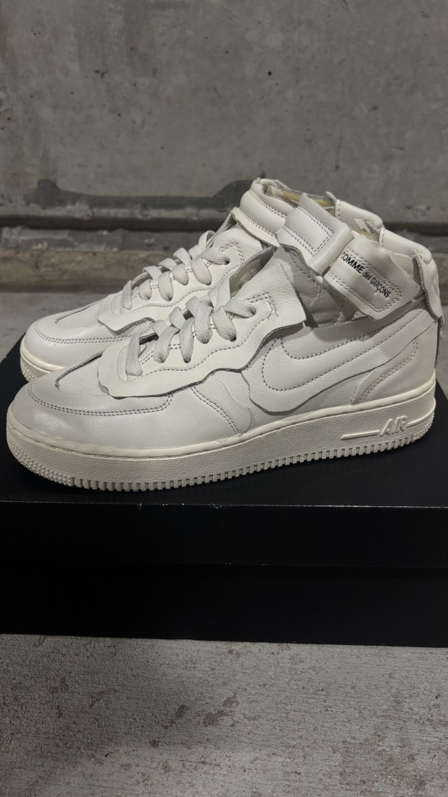 Comme des Garcons × Nike Comme Des Garçons Nike Air Force 1 Mid Size US 7 / EU 40 - 3 Thumbnail