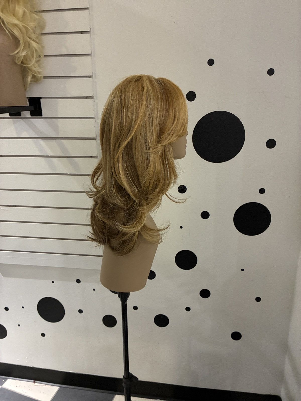 Other Tess wigs Size ONE SIZE - 7 Thumbnail
