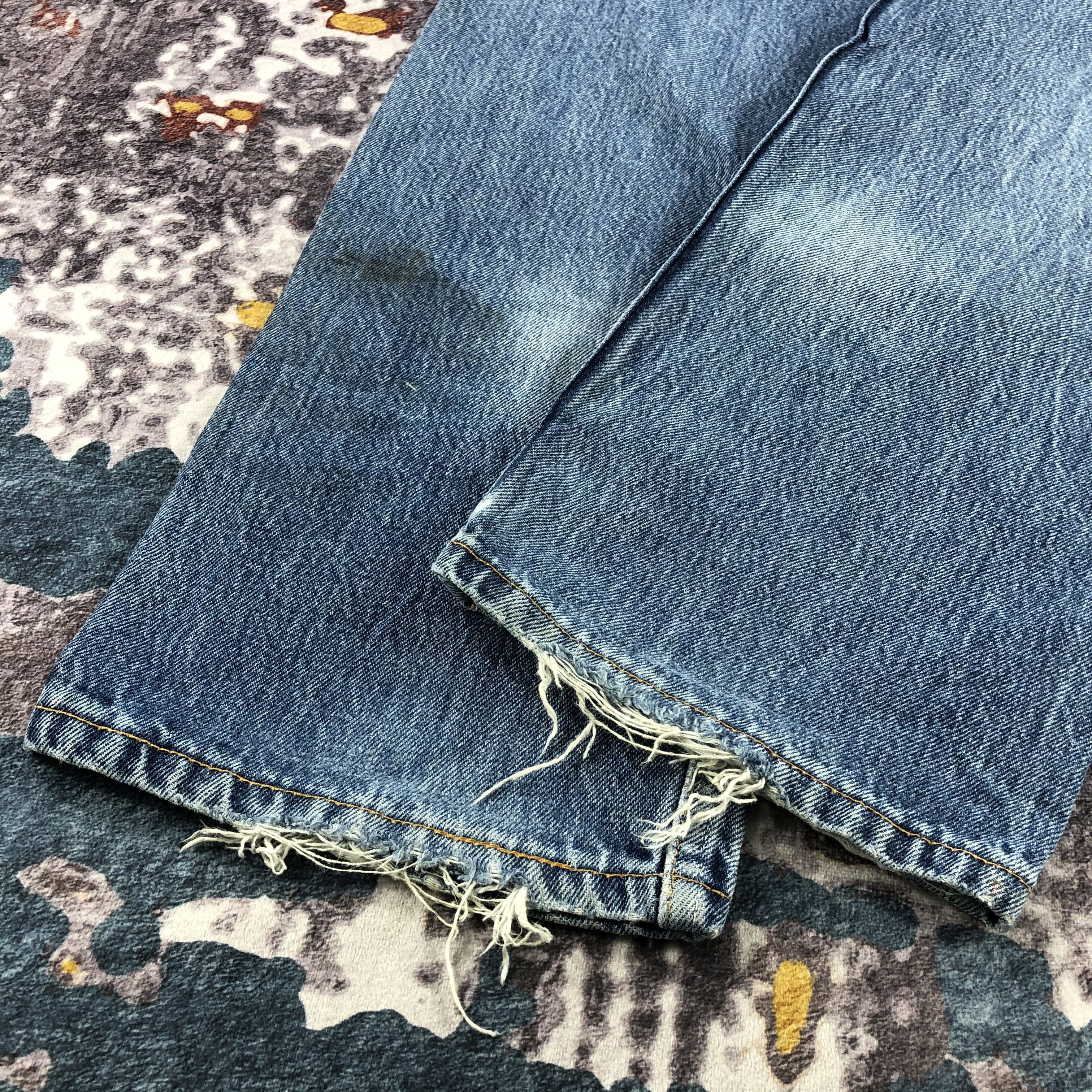 Levi's × Vintage Vintage 90s Blue Wash Levis 501 Jeans-JM2228 Size US 35 - 4 Thumbnail