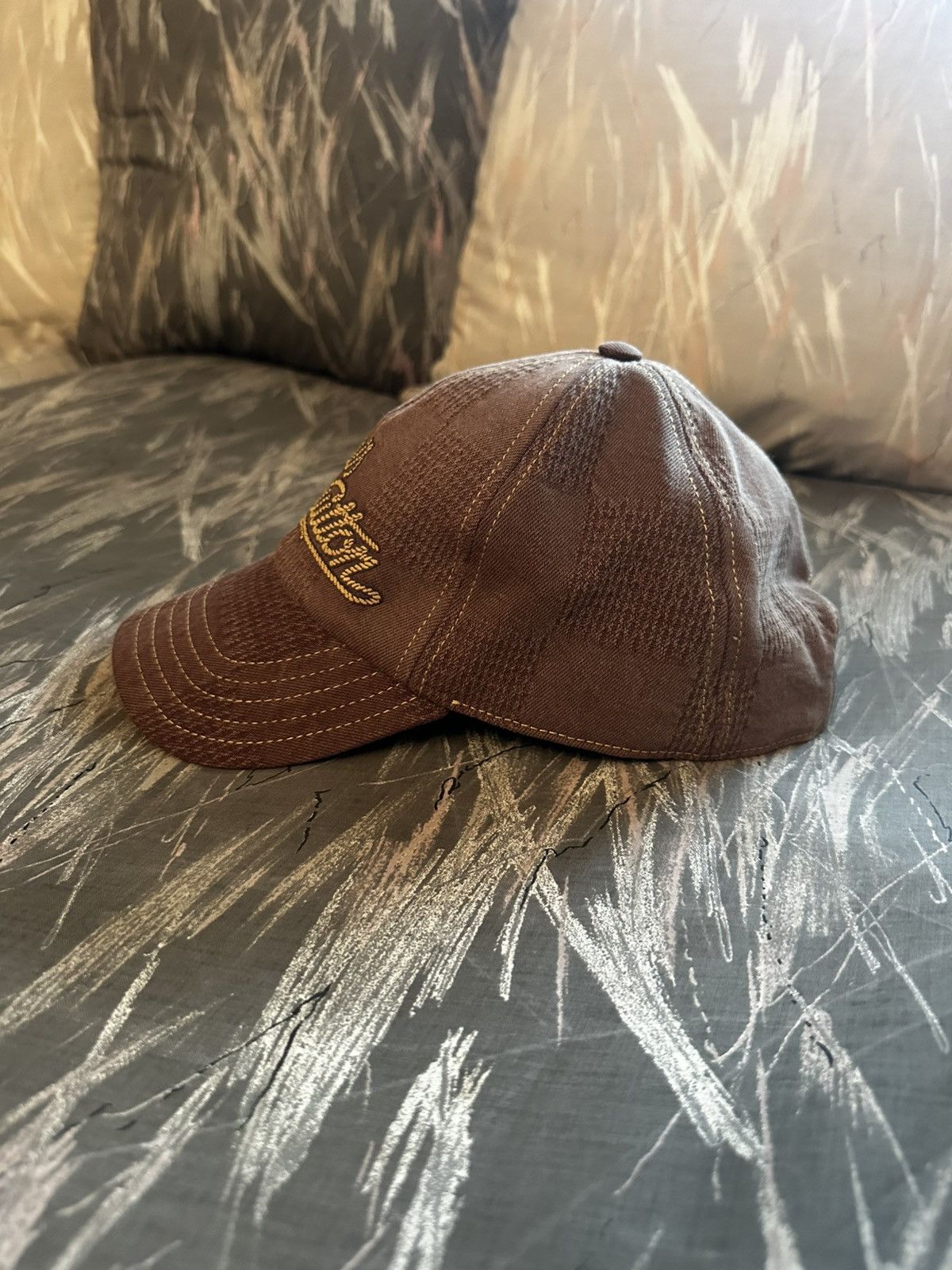Louis Vuitton Louis Vuitton Damier hat Size ONE SIZE - 6 Thumbnail