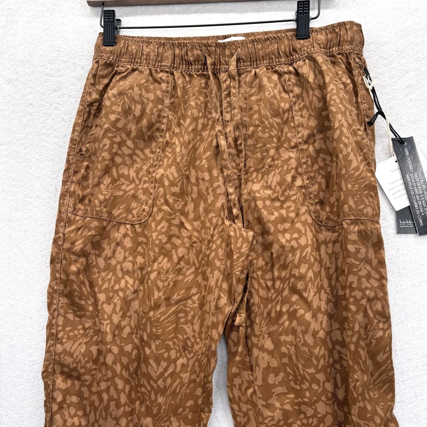 Nicole Miller Nicole Miller Jogger Pants Womens Small Brown Twill Animal Print Lightweight NWT Size 28" / US 6 / IT 42 - 2 Thumbnail