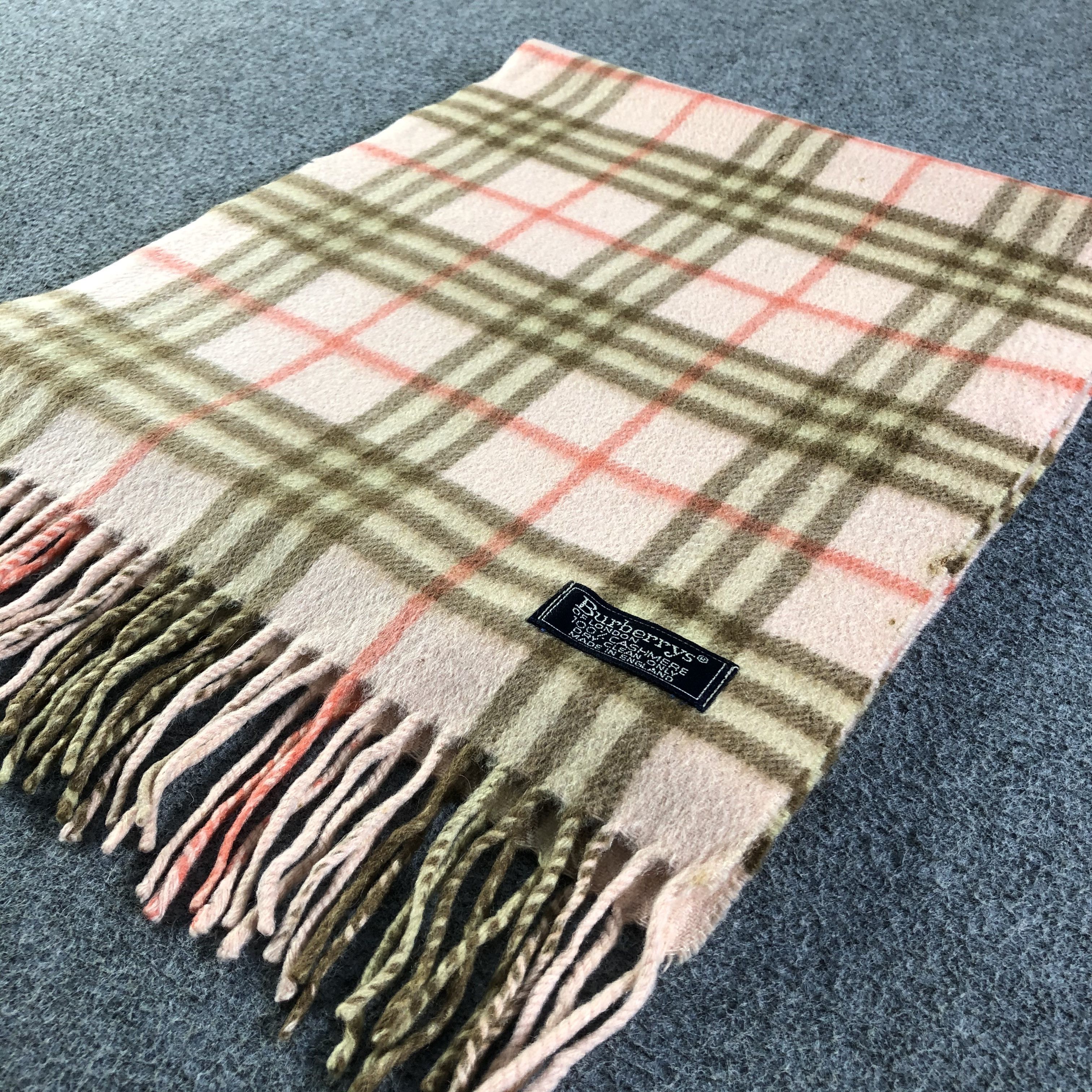 Burberry Burberry Scarf / Muffler / Neckwear P219 Size ONE SIZE - 9 Thumbnail