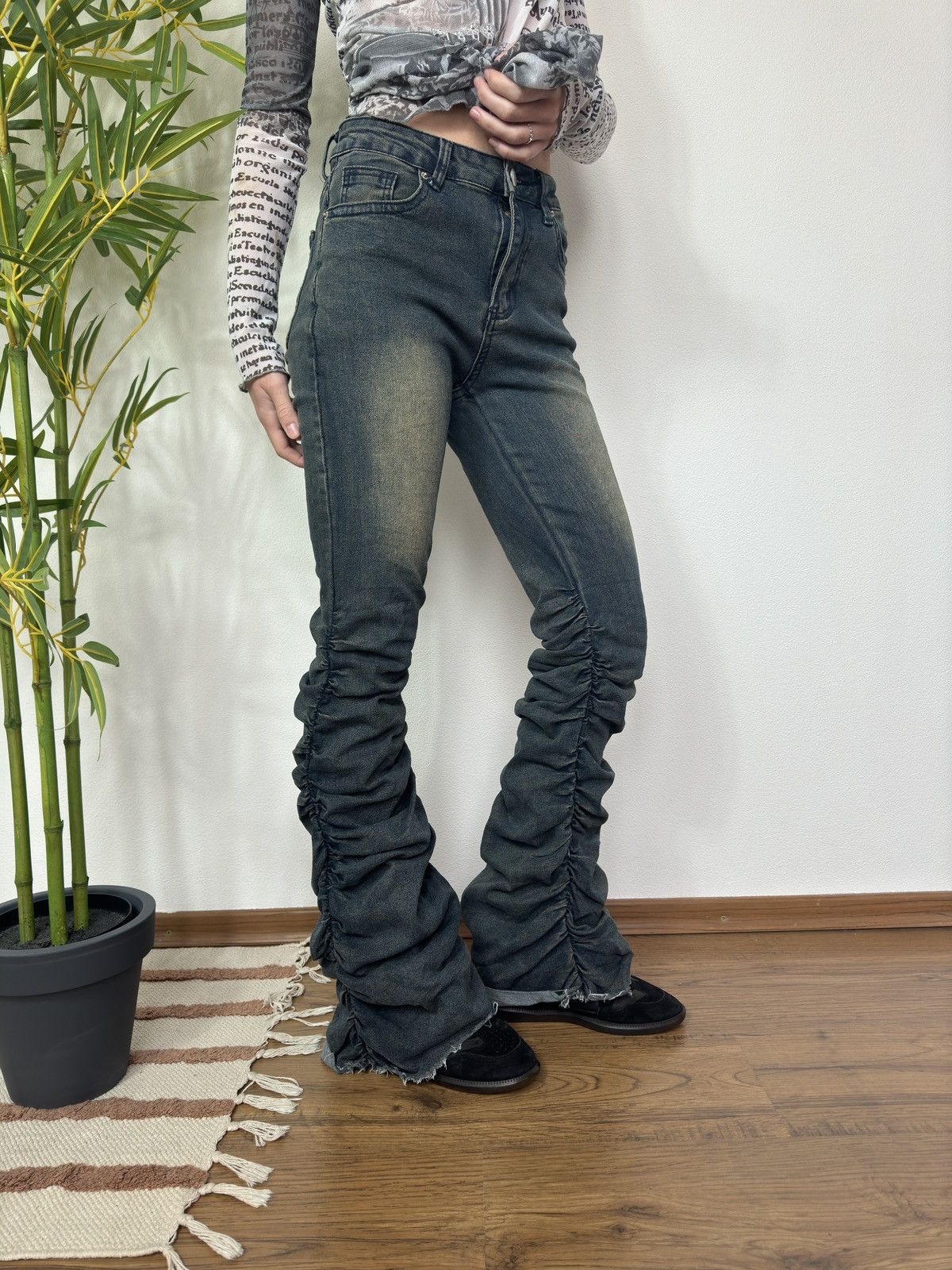 Vintage VINTAGE WASHED DENIM OPIUM PLEATED JEANS PANTS Size 27" / US 4 / IT 40 - 8 Thumbnail
