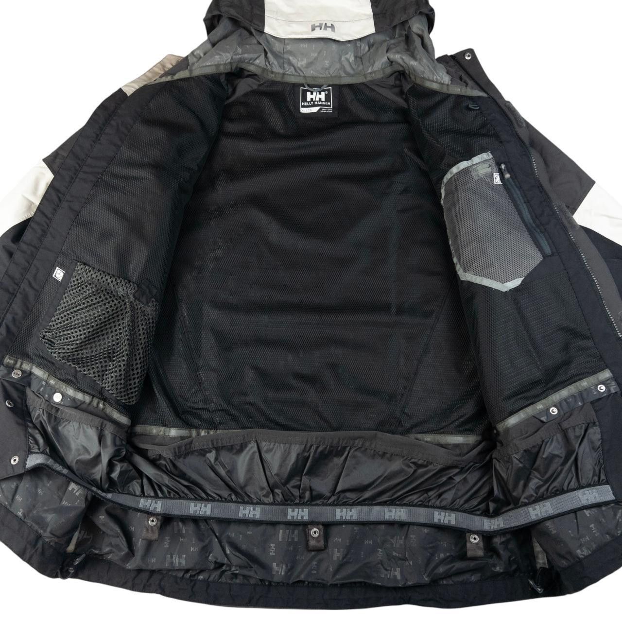 Helly Hansen Vintage Helly Hansen Zip Up Snowboarding Jacket Size XL Size US XL / EU 56 / 4 - 5 Thumbnail