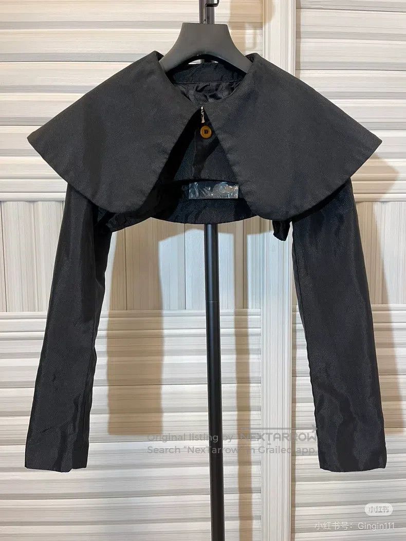 Comme des Garcons Comme Des Garcons Ultra-short coat with large lapels Size XS / US 0-2 / IT 36-38 - 1 Thumbnail